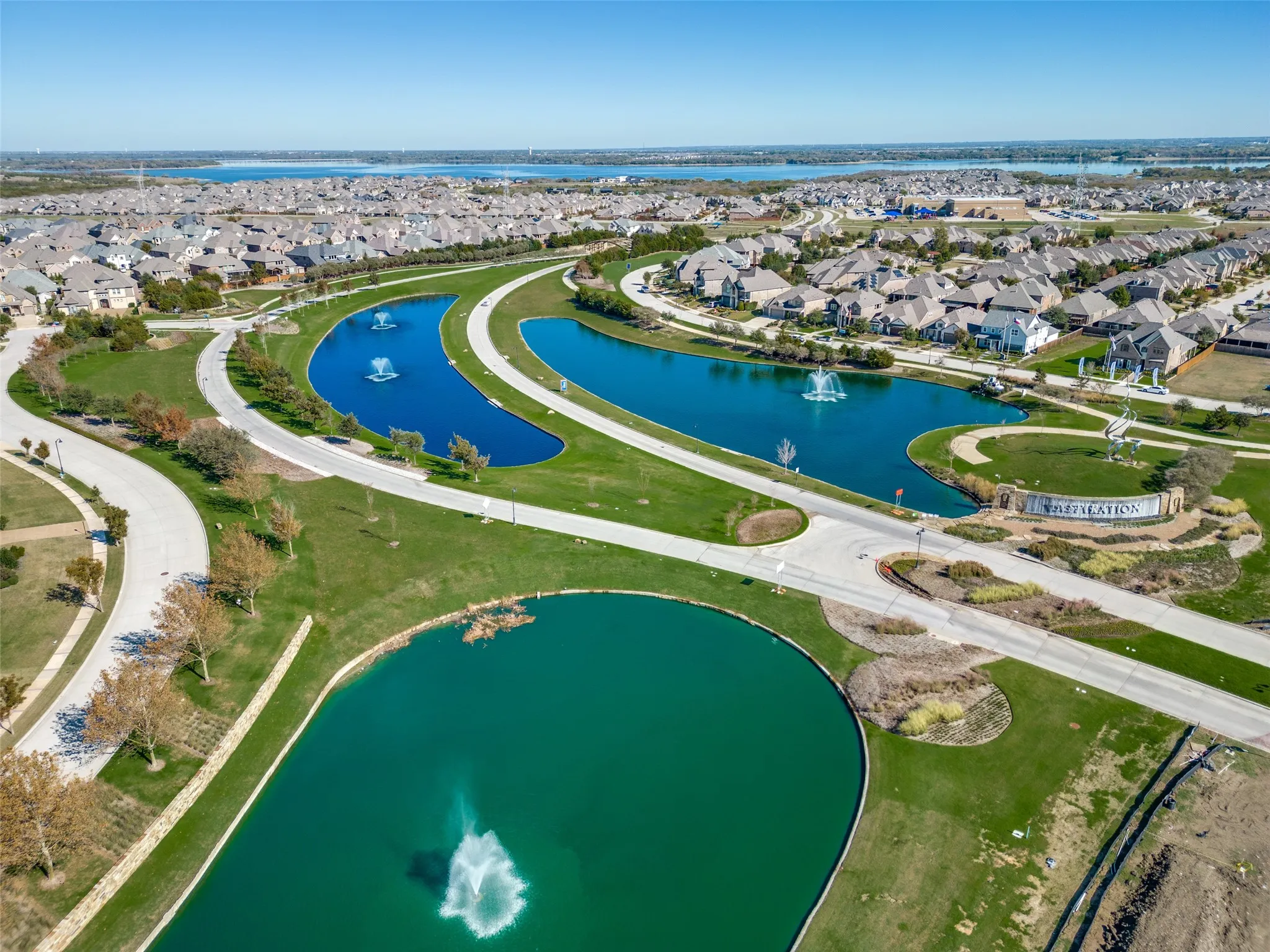 Single Family Residence For Sale in Collin County , 2208 Mercy Way, Wylie, Texas 75098, 5 Bedroom, 3 Bathroom, 2 Garage spaces, 3,174 Sqft, built in 2021, mls#21335183, Real Estate Agent in Wylie, Homes For Sale in Collin county, Homes For Sale in Wylie, Realtor in Wylie Texas, Real Estate Brokerage Independent Realty Texas, Luminita Cordes Realtor