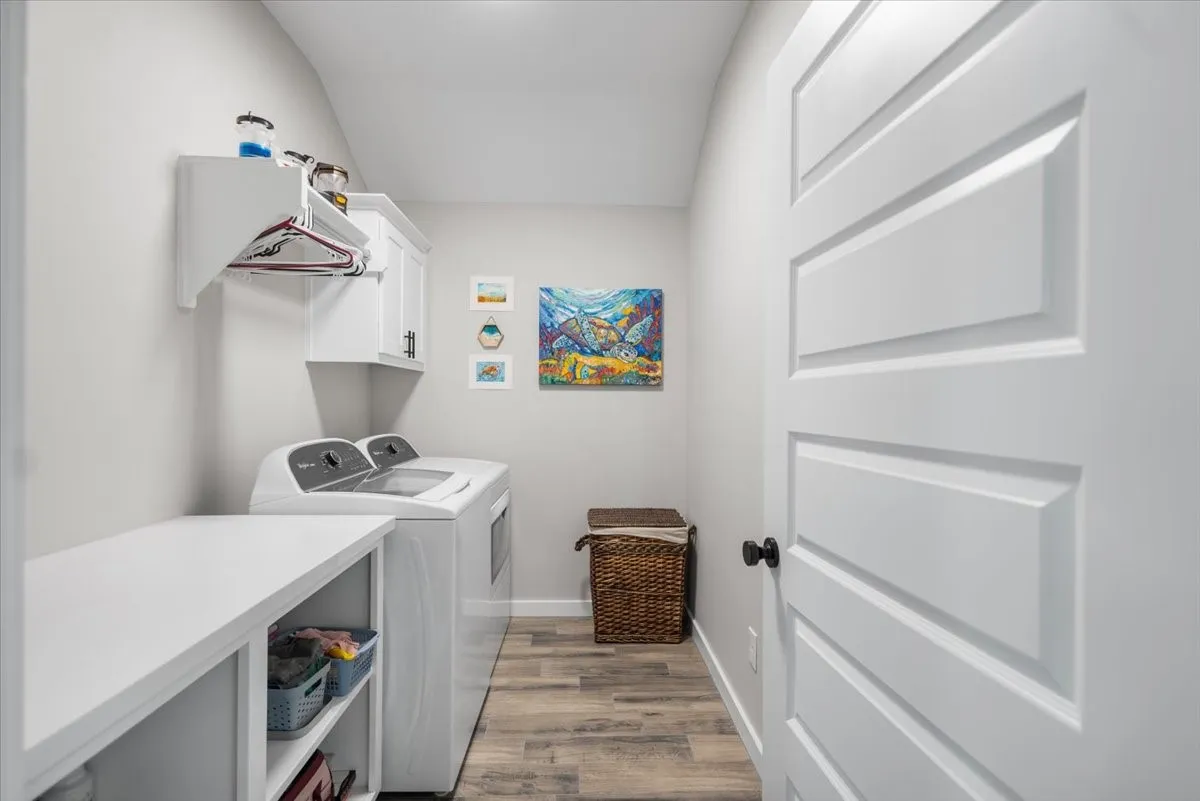Single Family Residence For Sale in Smith County , 16134 Crossing Circle, Lindale, Texas 75771, 3 Bedroom, 2 Bathroom, 2 Garage spaces, 1,545 Sqft, built in 2024, mls#21335178, Real Estate Agent in Lindale, Homes For Sale in Smith county, Homes For Sale in Lindale, Realtor in Lindale Texas, Real Estate Brokerage Independent Realty Texas, Luminita Cordes Realtor