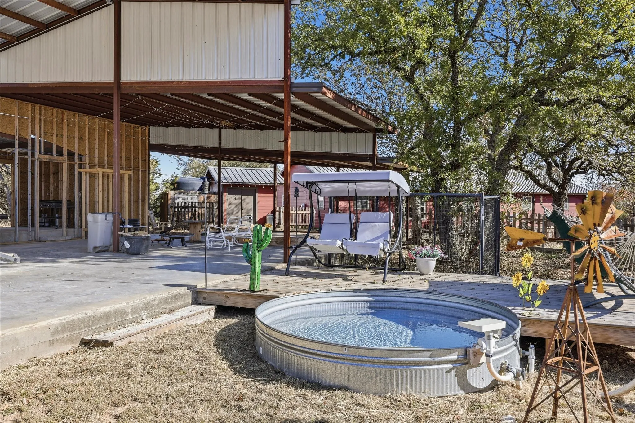 Single Family Residence For Sale in Erath County , 8980 CR 156, Bluff Dale, Texas 76433, 3 Bedroom, 2 Bathroom, Garage spaces, 2,414 Sqft, built in 2005, mls#21335142, Real Estate Agent in Bluff Dale, Homes For Sale in Erath county, Homes For Sale in Bluff Dale, Realtor in Bluff Dale Texas, Real Estate Brokerage Independent Realty Texas, Luminita Cordes Realtor