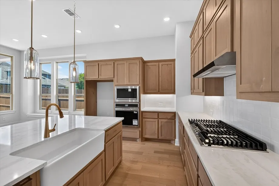 Single Family Residence For Sale in Grayson County , 1557 Thicket Hill Drive, Van Alstyne, Texas 75495, 4 Bedroom, 3 Bathroom, 2 Garage spaces, 2,317 Sqft, built in 2026, mls#21334846, Real Estate Agent in Van Alstyne, Homes For Sale in Grayson county, Homes For Sale in Van Alstyne, Realtor in Van Alstyne Texas, Real Estate Brokerage Independent Realty Texas, Luminita Cordes Realtor