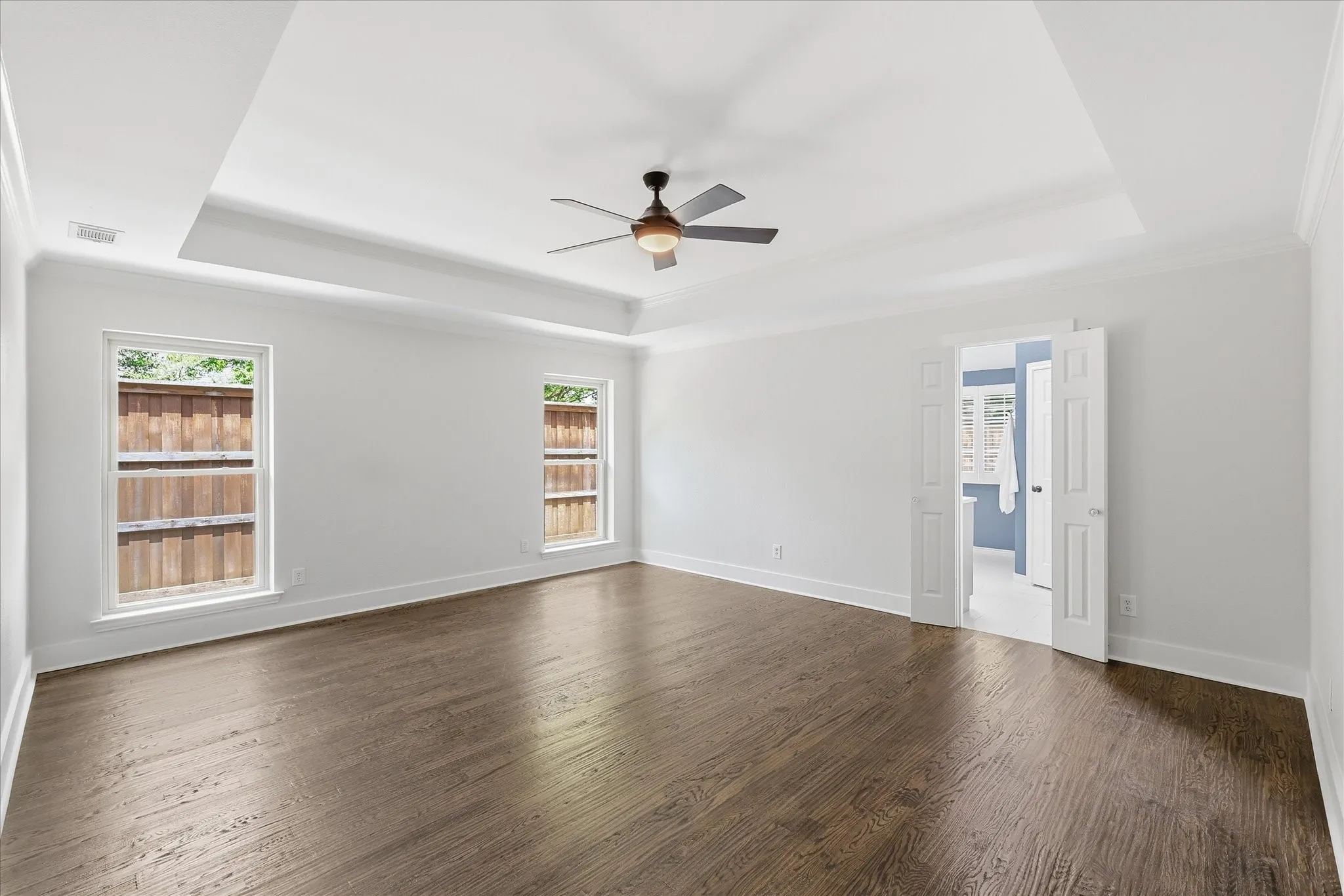 Single Family Residence For Sale in Dallas County , 4829 Saint James Court, Mesquite, Texas 75150, 4 Bedroom, 3 Bathroom, 2 Garage spaces, 3,135 Sqft, built in 1989, mls#21330580, Real Estate Agent in Mesquite, Homes For Sale in Dallas county, Homes For Sale in Mesquite, Realtor in Mesquite Texas, Real Estate Brokerage Independent Realty Texas, Luminita Cordes Realtor