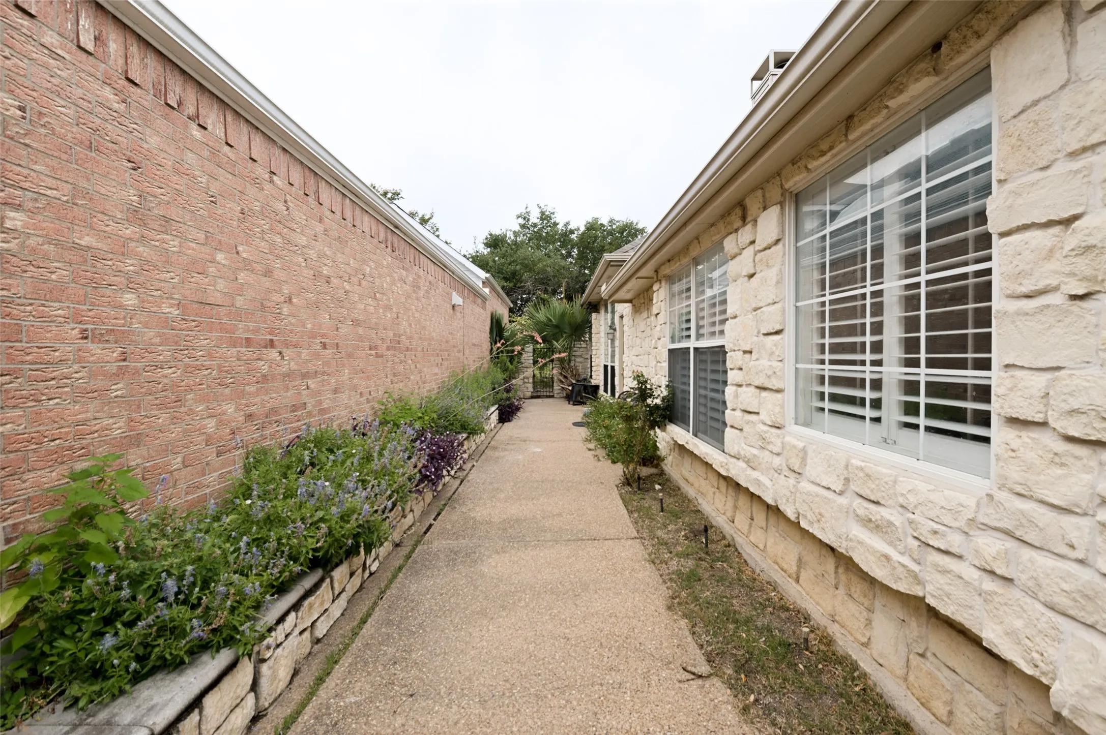 Beautiful stone accents and smooth side pavement