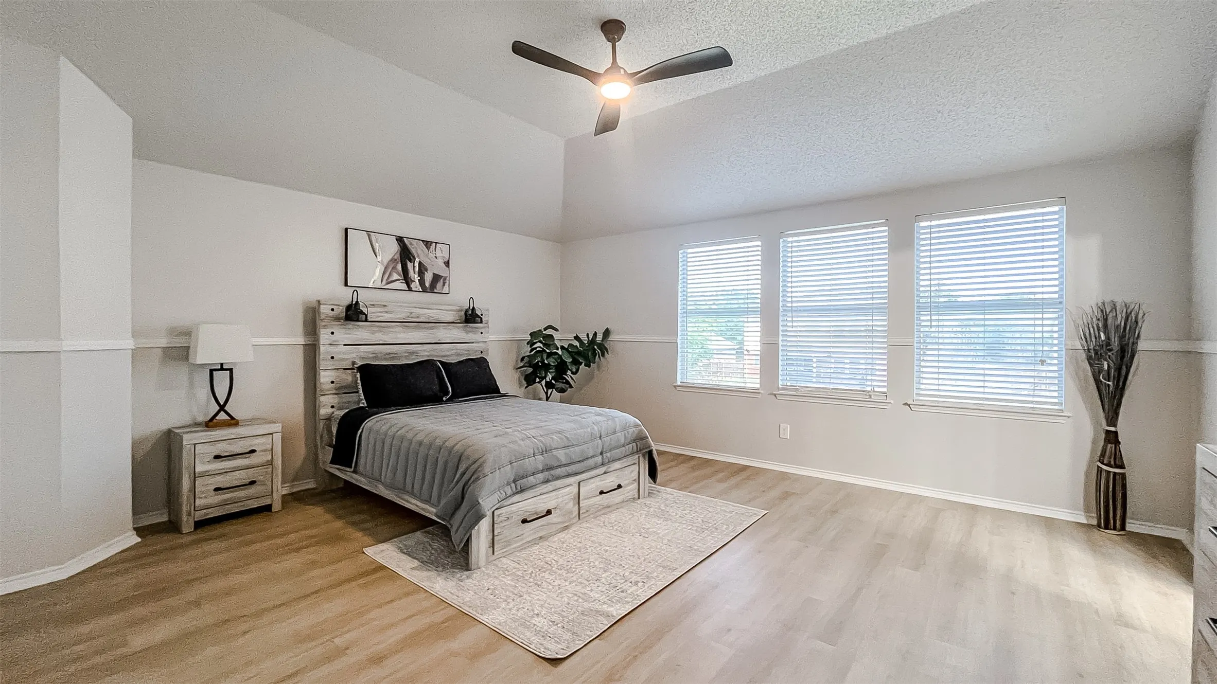 Single Family Residence For Sale in Kaufman County , 306 Cherrywood Trail, Forney, Texas 75126, 4 Bedroom, 3 Bathroom, 2 Garage spaces, 3,085 Sqft, built in 2002, mls#21334487, Real Estate Agent in Forney, Homes For Sale in Kaufman county, Homes For Sale in Forney, Realtor in Forney Texas, Real Estate Brokerage Independent Realty Texas, Luminita Cordes Realtor