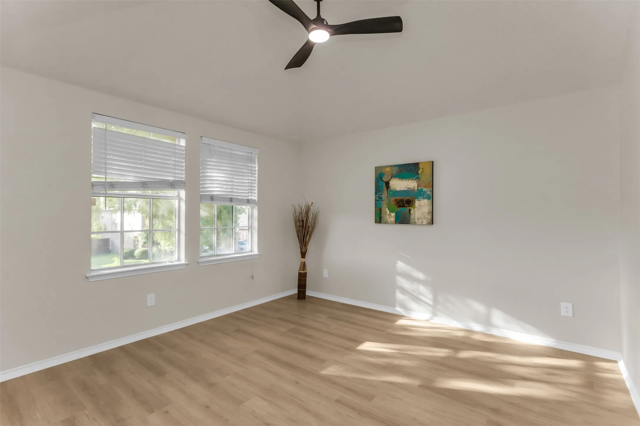 Single Family Residence For Sale in Kaufman County , 306 Cherrywood Trail, Forney, Texas 75126, 4 Bedroom, 3 Bathroom, 2 Garage spaces, 3,085 Sqft, built in 2002, mls#21334487, Real Estate Agent in Forney, Homes For Sale in Kaufman county, Homes For Sale in Forney, Realtor in Forney Texas, Real Estate Brokerage Independent Realty Texas, Luminita Cordes Realtor