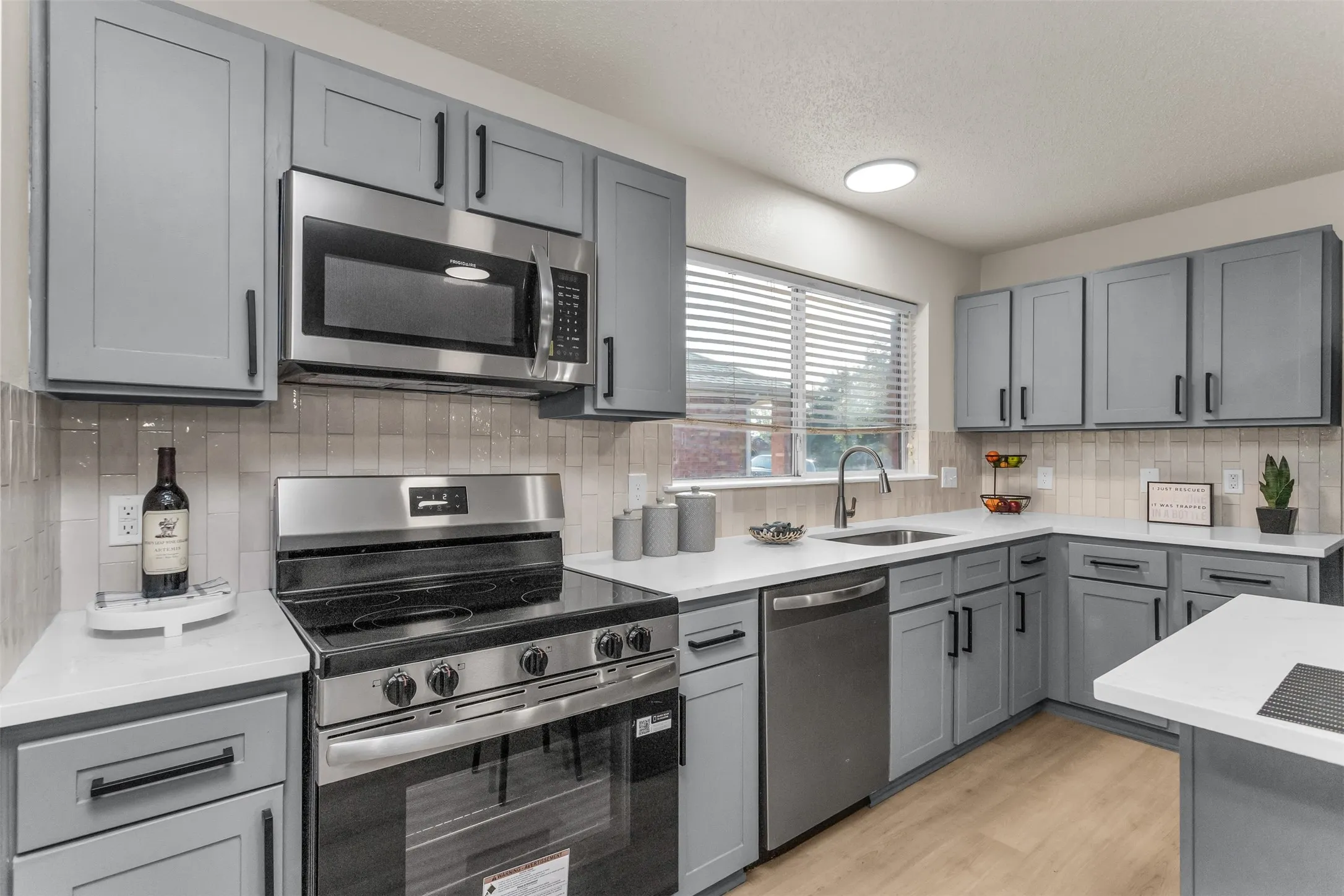 Single Family Residence For Sale in Kaufman County , 306 Cherrywood Trail, Forney, Texas 75126, 4 Bedroom, 3 Bathroom, 2 Garage spaces, 3,085 Sqft, built in 2002, mls#21334487, Real Estate Agent in Forney, Homes For Sale in Kaufman county, Homes For Sale in Forney, Realtor in Forney Texas, Real Estate Brokerage Independent Realty Texas, Luminita Cordes Realtor