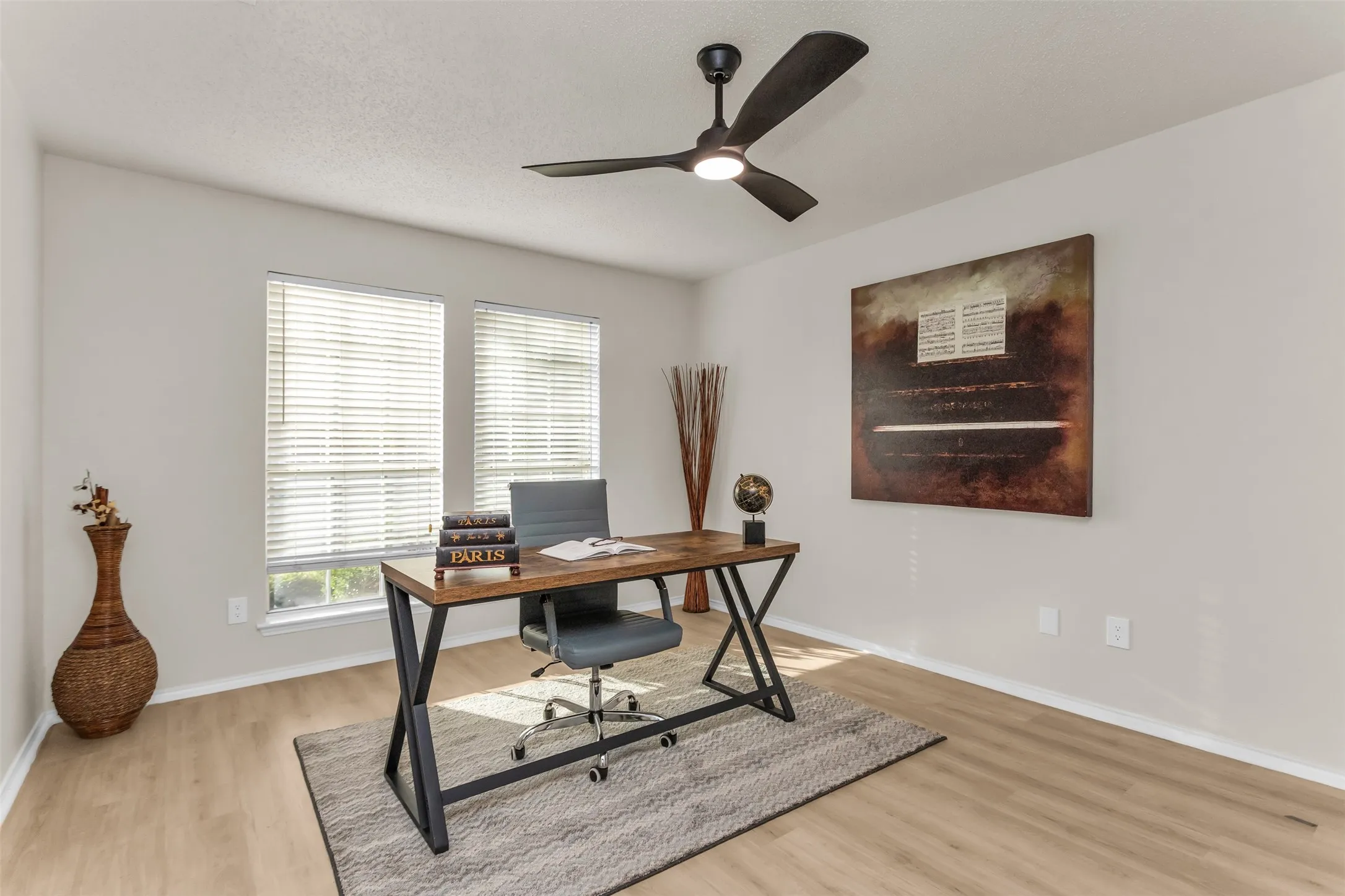 Single Family Residence For Sale in Kaufman County , 306 Cherrywood Trail, Forney, Texas 75126, 4 Bedroom, 3 Bathroom, 2 Garage spaces, 3,085 Sqft, built in 2002, mls#21334487, Real Estate Agent in Forney, Homes For Sale in Kaufman county, Homes For Sale in Forney, Realtor in Forney Texas, Real Estate Brokerage Independent Realty Texas, Luminita Cordes Realtor