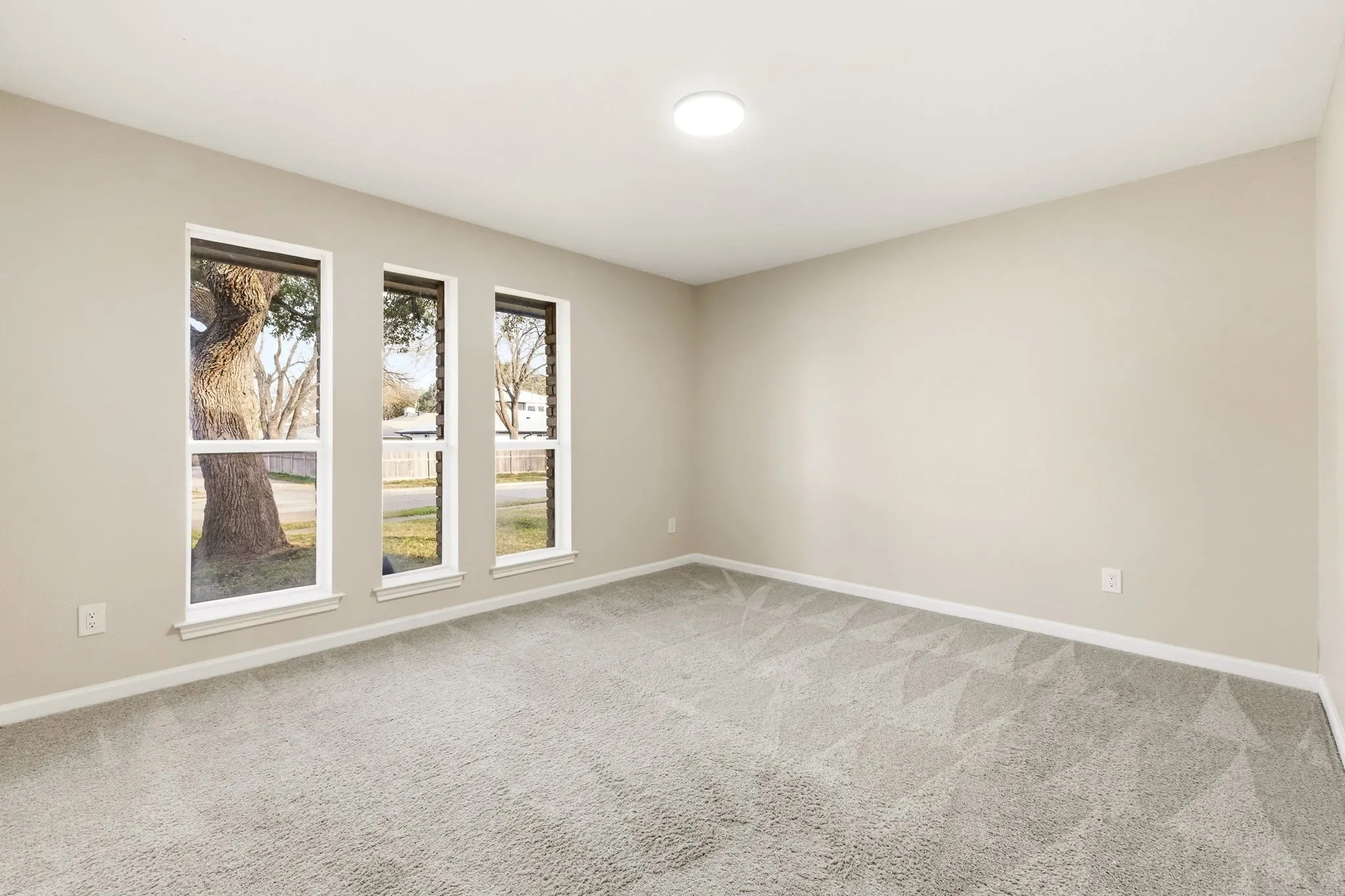 Single Family Residence For Sale in Collin County , 2341 Monticello Circle, Plano, Texas 75075, 4 Bedroom, 3 Bathroom, 2 Garage spaces, 2,616 Sqft, built in 1973, mls#21335004, Real Estate Agent in Plano, Homes For Sale in Collin county, Homes For Sale in Plano, Realtor in Plano Texas, Real Estate Brokerage Independent Realty Texas, Luminita Cordes Realtor