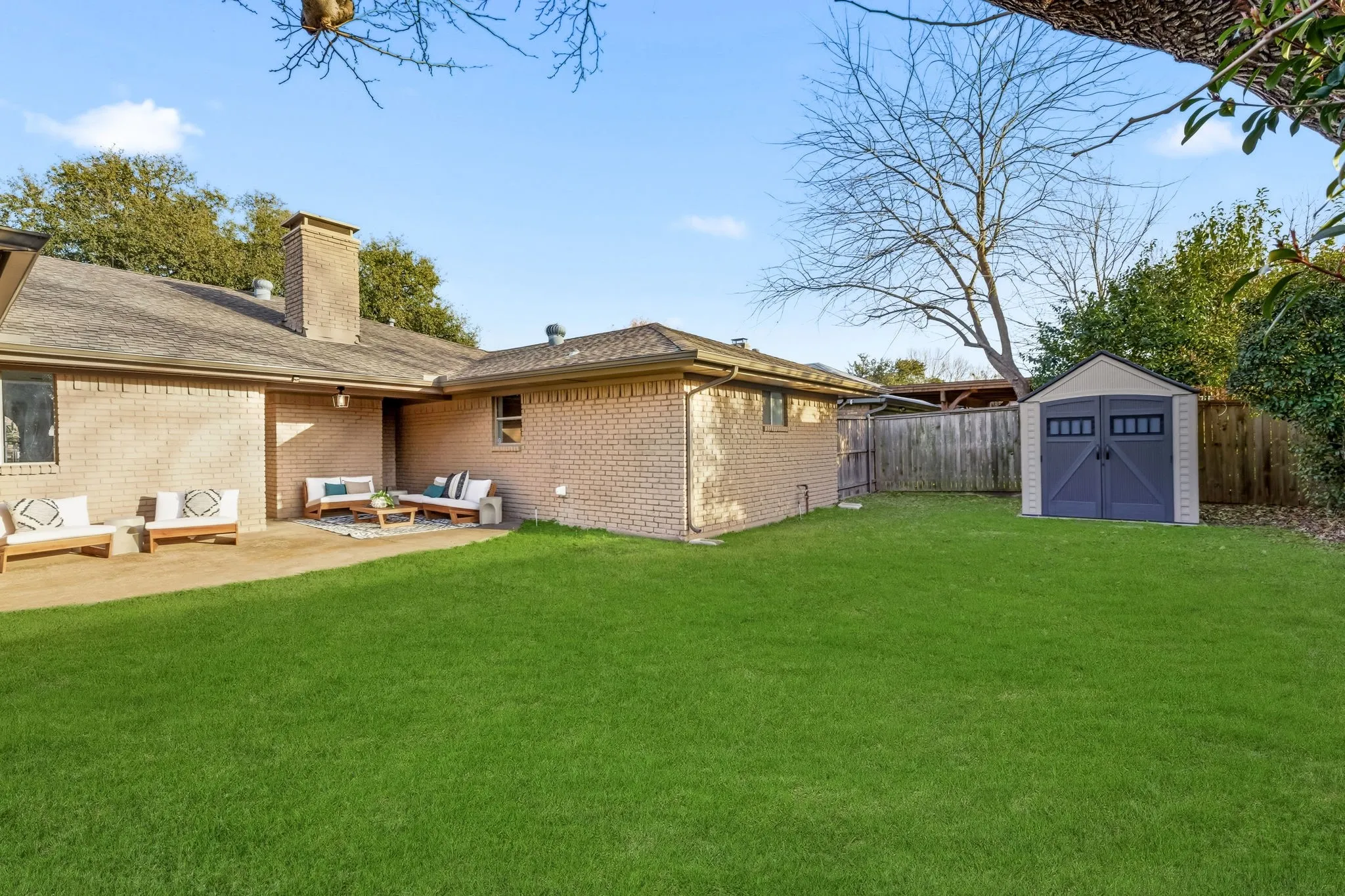 Single Family Residence For Sale in Collin County , 2341 Monticello Circle, Plano, Texas 75075, 4 Bedroom, 3 Bathroom, 2 Garage spaces, 2,616 Sqft, built in 1973, mls#21335004, Real Estate Agent in Plano, Homes For Sale in Collin county, Homes For Sale in Plano, Realtor in Plano Texas, Real Estate Brokerage Independent Realty Texas, Luminita Cordes Realtor