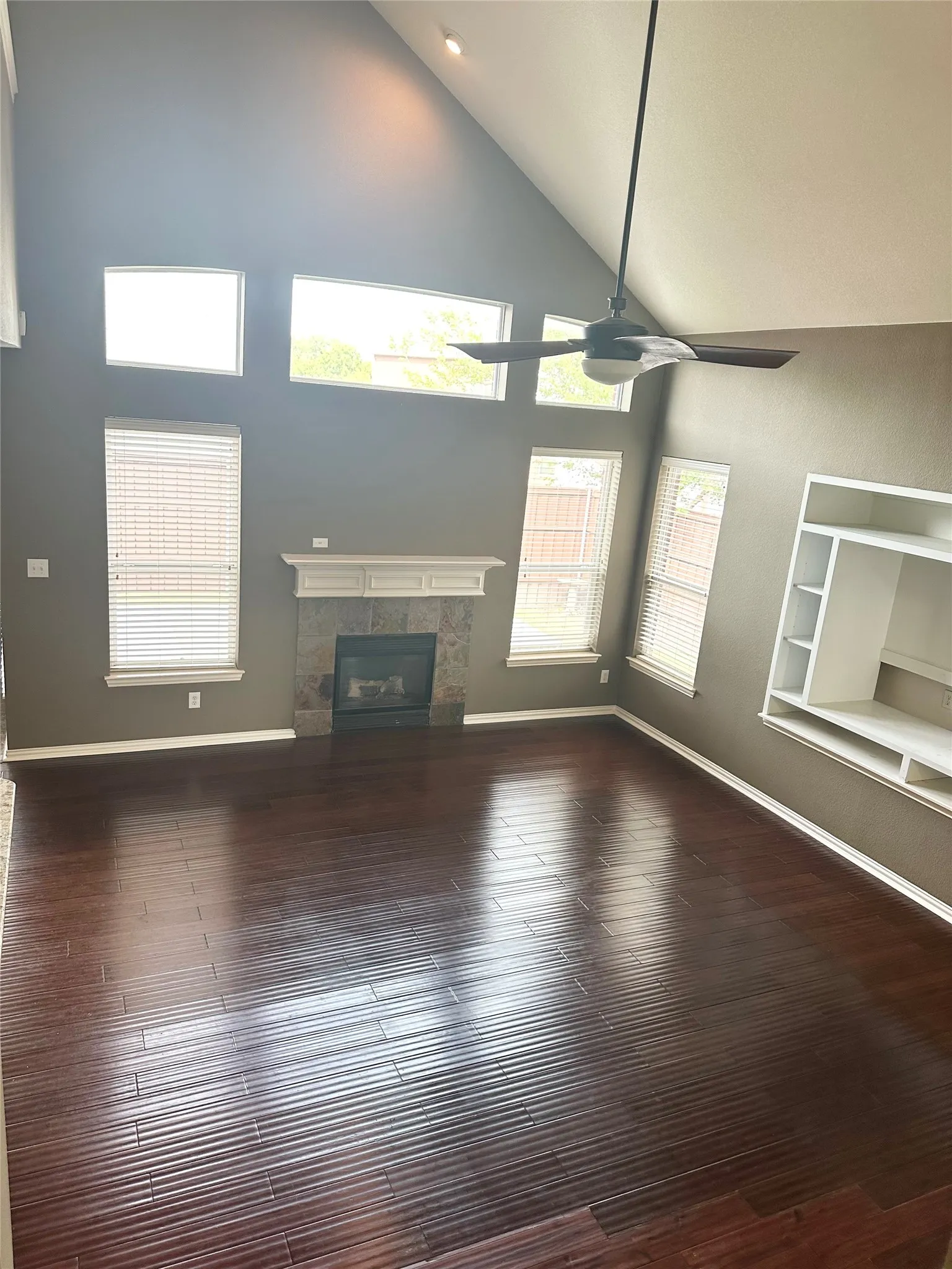 Single Family Residence For Rent in Collin County , 806 Cascades Drive, Allen, Texas 75002, 4 Bedroom, 4 Bathroom, 2 Garage spaces, 3,326 Sqft, built in 2003, mls#21335269, Real Estate Agent in Allen, Homes For Rent in Collin county, Homes For Rent in Allen, Realtor in Allen Texas, Real Estate Brokerage Independent Realty Texas, Luminita Cordes Realtor