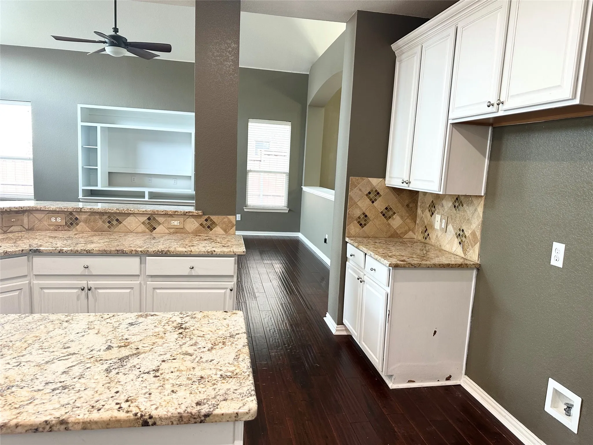 Single Family Residence For Rent in Collin County , 806 Cascades Drive, Allen, Texas 75002, 4 Bedroom, 4 Bathroom, 2 Garage spaces, 3,326 Sqft, built in 2003, mls#21335269, Real Estate Agent in Allen, Homes For Rent in Collin county, Homes For Rent in Allen, Realtor in Allen Texas, Real Estate Brokerage Independent Realty Texas, Luminita Cordes Realtor