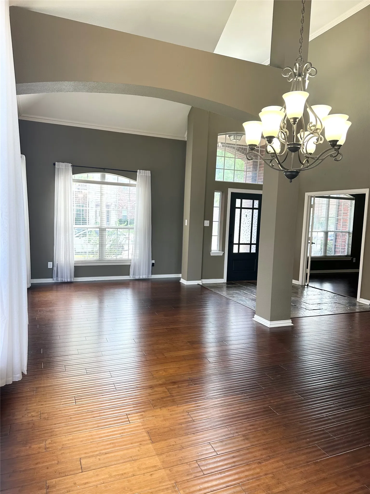 Single Family Residence For Rent in Collin County , 806 Cascades Drive, Allen, Texas 75002, 4 Bedroom, 4 Bathroom, 2 Garage spaces, 3,326 Sqft, built in 2003, mls#21335269, Real Estate Agent in Allen, Homes For Rent in Collin county, Homes For Rent in Allen, Realtor in Allen Texas, Real Estate Brokerage Independent Realty Texas, Luminita Cordes Realtor
