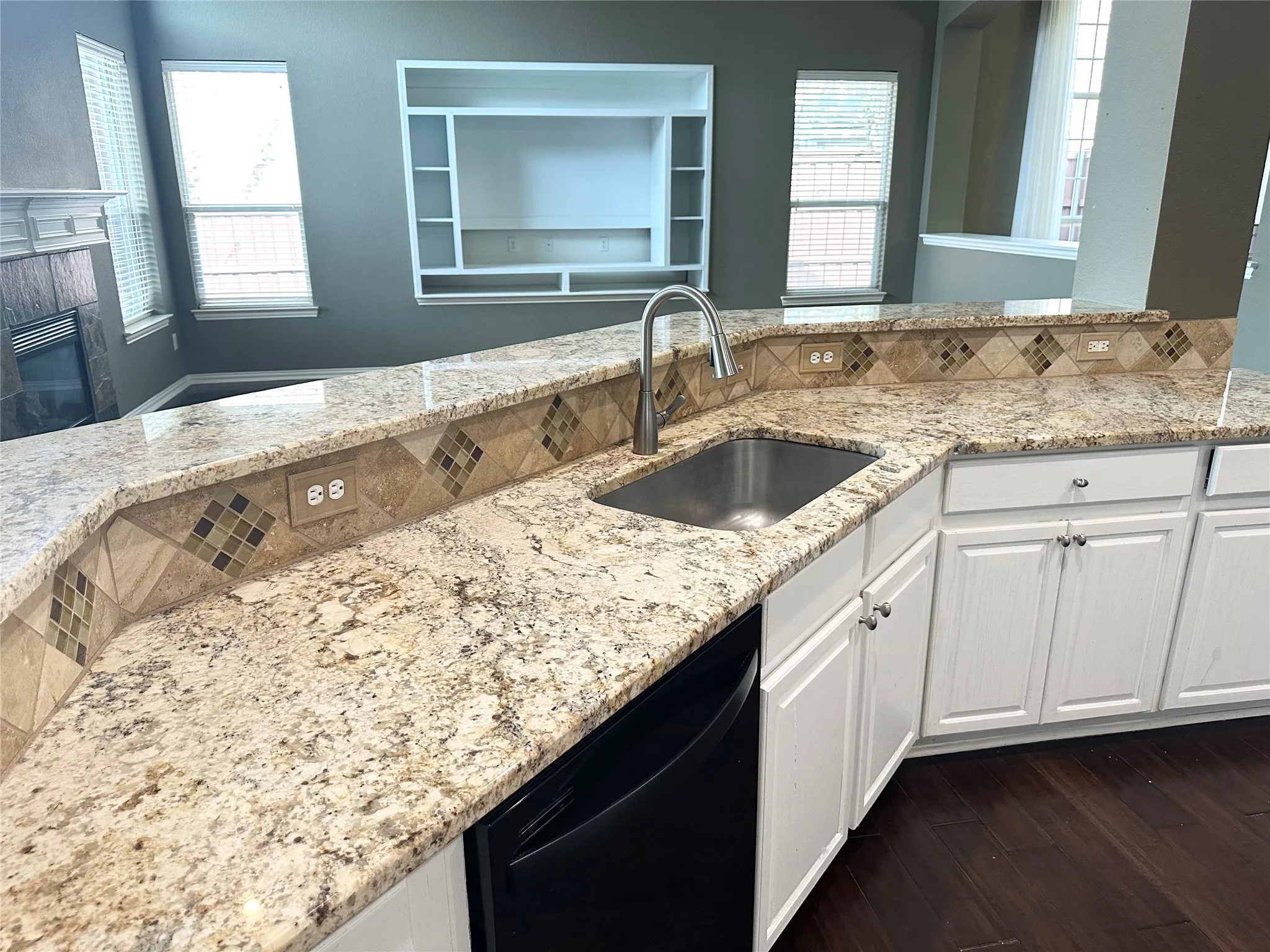 Single Family Residence For Rent in Collin County , 806 Cascades Drive, Allen, Texas 75002, 4 Bedroom, 4 Bathroom, 2 Garage spaces, 3,326 Sqft, built in 2003, mls#21335269, Real Estate Agent in Allen, Homes For Rent in Collin county, Homes For Rent in Allen, Realtor in Allen Texas, Real Estate Brokerage Independent Realty Texas, Luminita Cordes Realtor