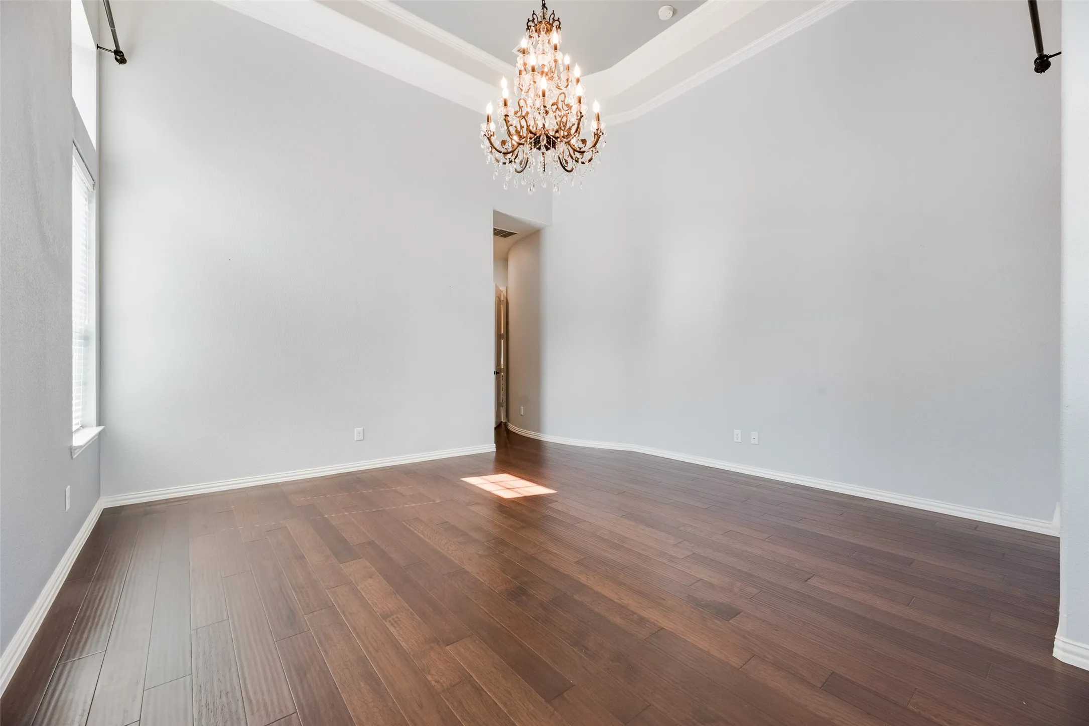 Single Family Residence For Sale in Denton County , 4396 Live Springs Road, Frisco, Texas 75036, 5 Bedroom, 5 Bathroom, 3 Garage spaces, 4,159 Sqft, built in 2015, mls#21335238, Real Estate Agent in Frisco, Homes For Sale in Denton county, Homes For Sale in Frisco, Realtor in Frisco Texas, Real Estate Brokerage Independent Realty Texas, Luminita Cordes Realtor