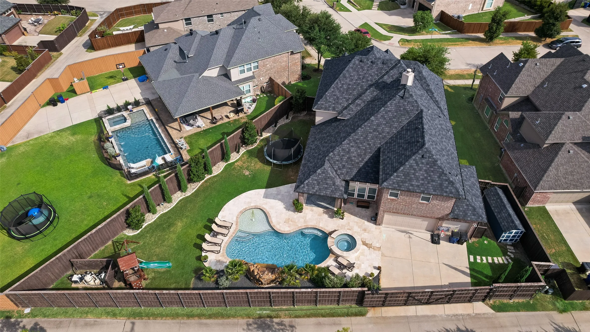 Single Family Residence For Sale in Denton County , 4396 Live Springs Road, Frisco, Texas 75036, 5 Bedroom, 5 Bathroom, 3 Garage spaces, 4,159 Sqft, built in 2015, mls#21335238, Real Estate Agent in Frisco, Homes For Sale in Denton county, Homes For Sale in Frisco, Realtor in Frisco Texas, Real Estate Brokerage Independent Realty Texas, Luminita Cordes Realtor