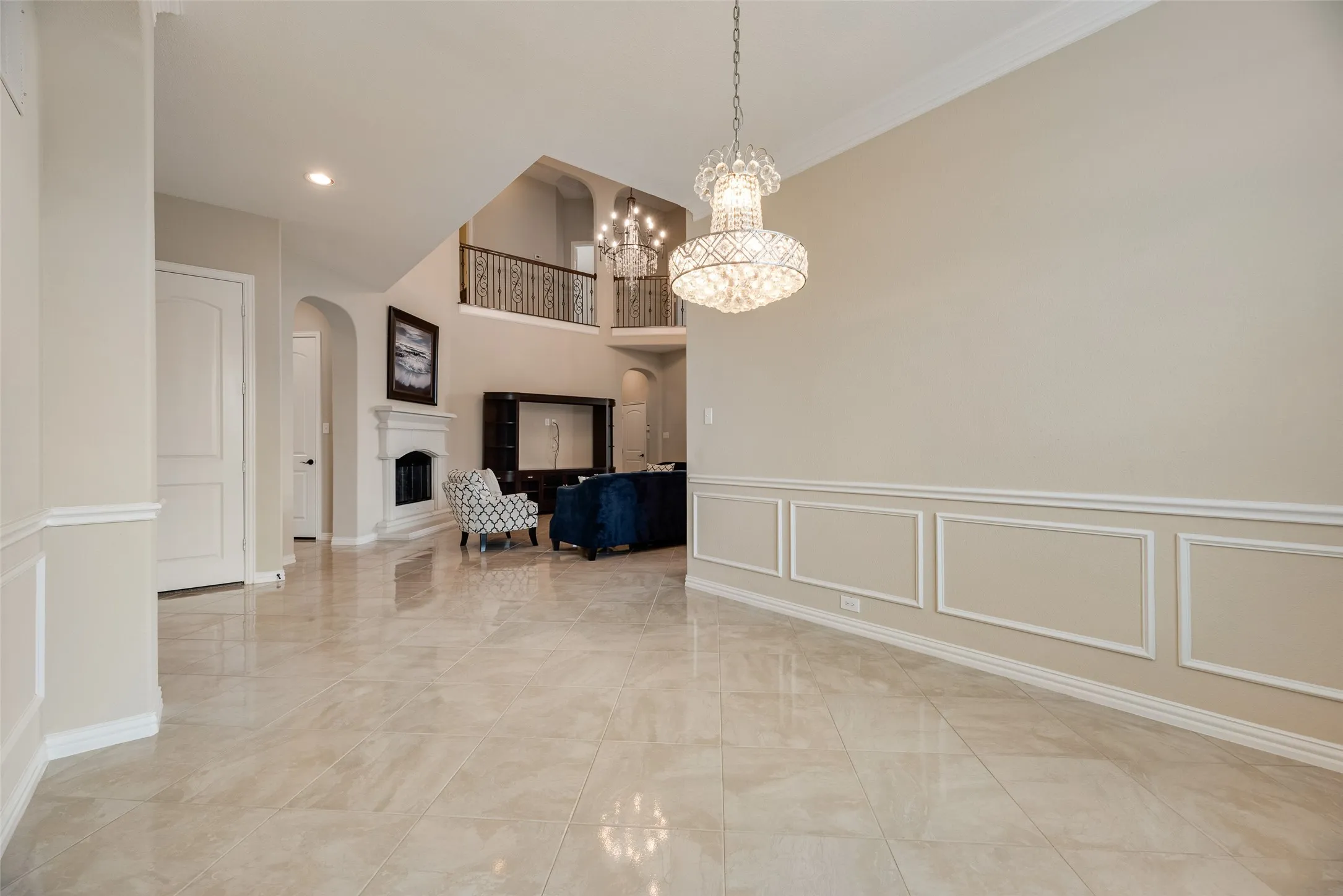 Single Family Residence For Rent in Denton County , 4396 Live Springs Road, Frisco, Texas 75036, 5 Bedroom, 5 Bathroom, 3 Garage spaces, 4,159 Sqft, built in 2015, mls#21335276, Real Estate Agent in Frisco, Homes For Rent in Denton county, Homes For Rent in Frisco, Realtor in Frisco Texas, Real Estate Brokerage Independent Realty Texas, Luminita Cordes Realtor