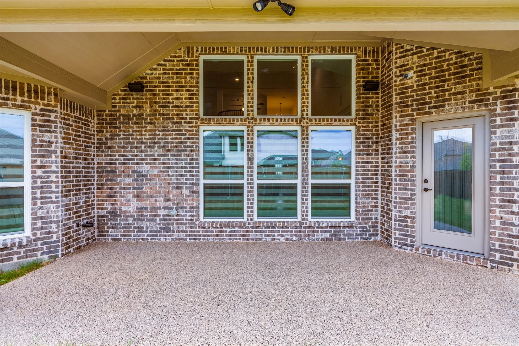 Single Family Residence For Rent in Collin County , 2617 Spotted Owl Lane, Celina, Texas 75009, 6 Bedroom, 4 Bathroom, 2 Garage spaces, 4,004 Sqft, built in 2022, mls#21335274, Real Estate Agent in Celina, Homes For Rent in Collin county, Homes For Rent in Celina, Realtor in Celina Texas, Real Estate Brokerage Independent Realty Texas, Luminita Cordes Realtor