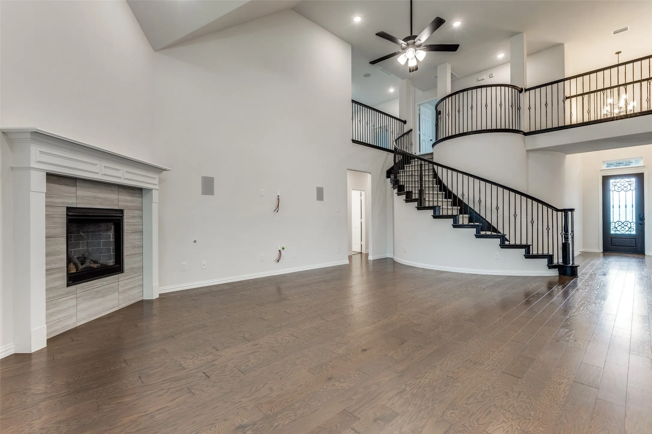 Single Family Residence For Rent in Collin County , 2617 Spotted Owl Lane, Celina, Texas 75009, 6 Bedroom, 4 Bathroom, 2 Garage spaces, 4,004 Sqft, built in 2022, mls#21335274, Real Estate Agent in Celina, Homes For Rent in Collin county, Homes For Rent in Celina, Realtor in Celina Texas, Real Estate Brokerage Independent Realty Texas, Luminita Cordes Realtor
