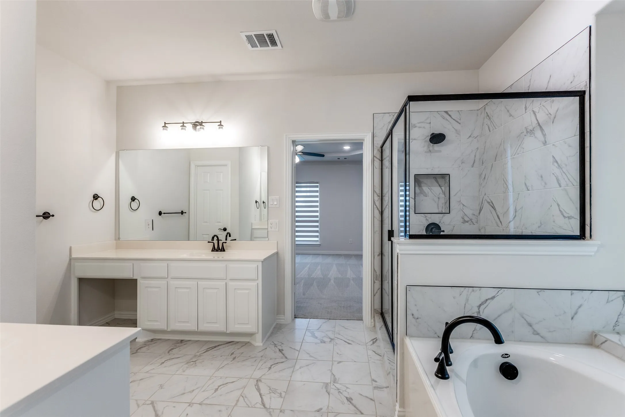 Single Family Residence For Rent in Collin County , 2617 Spotted Owl Lane, Celina, Texas 75009, 6 Bedroom, 4 Bathroom, 2 Garage spaces, 4,004 Sqft, built in 2022, mls#21335274, Real Estate Agent in Celina, Homes For Rent in Collin county, Homes For Rent in Celina, Realtor in Celina Texas, Real Estate Brokerage Independent Realty Texas, Luminita Cordes Realtor