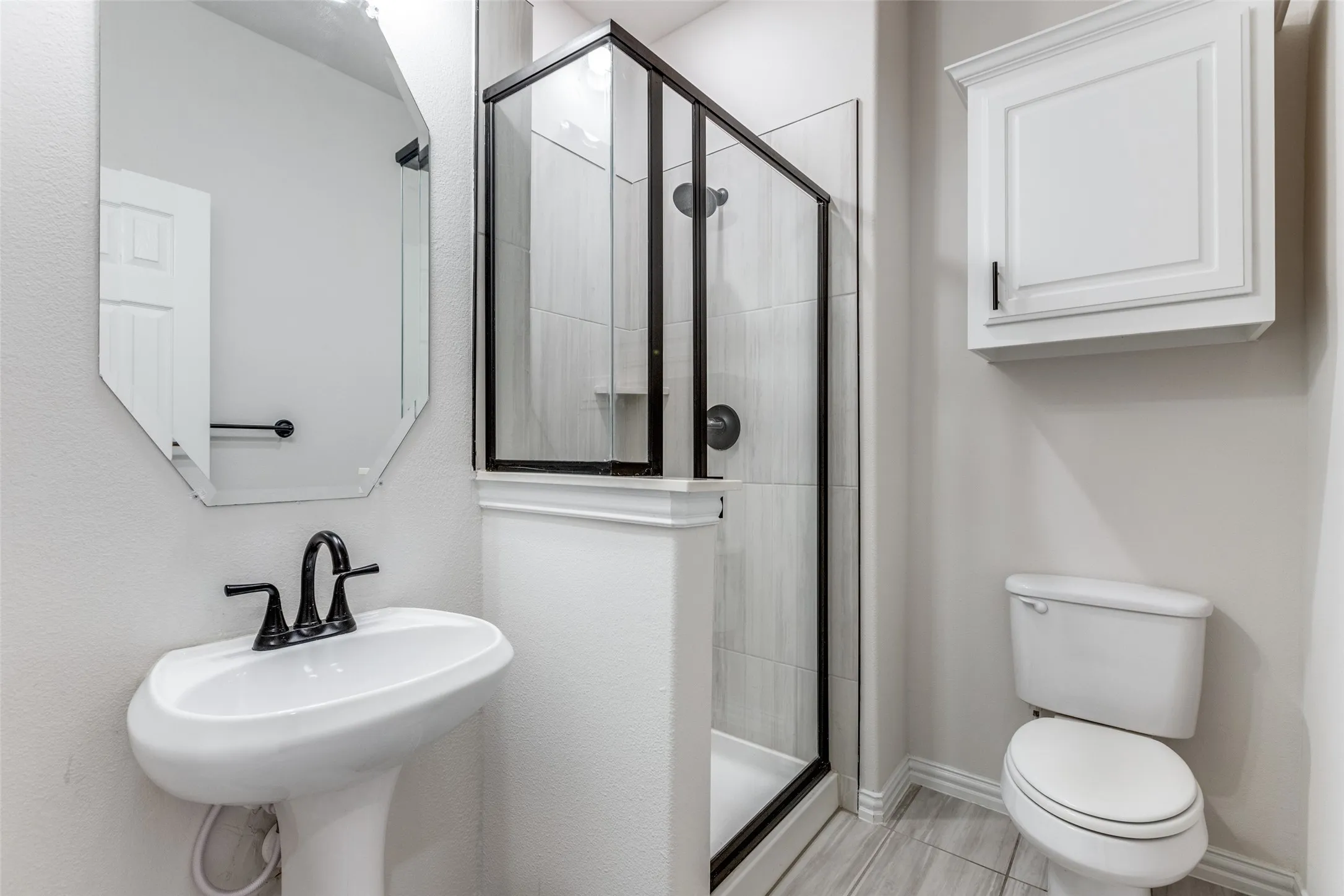 Single Family Residence For Rent in Collin County , 2617 Spotted Owl Lane, Celina, Texas 75009, 6 Bedroom, 4 Bathroom, 2 Garage spaces, 4,004 Sqft, built in 2022, mls#21335274, Real Estate Agent in Celina, Homes For Rent in Collin county, Homes For Rent in Celina, Realtor in Celina Texas, Real Estate Brokerage Independent Realty Texas, Luminita Cordes Realtor