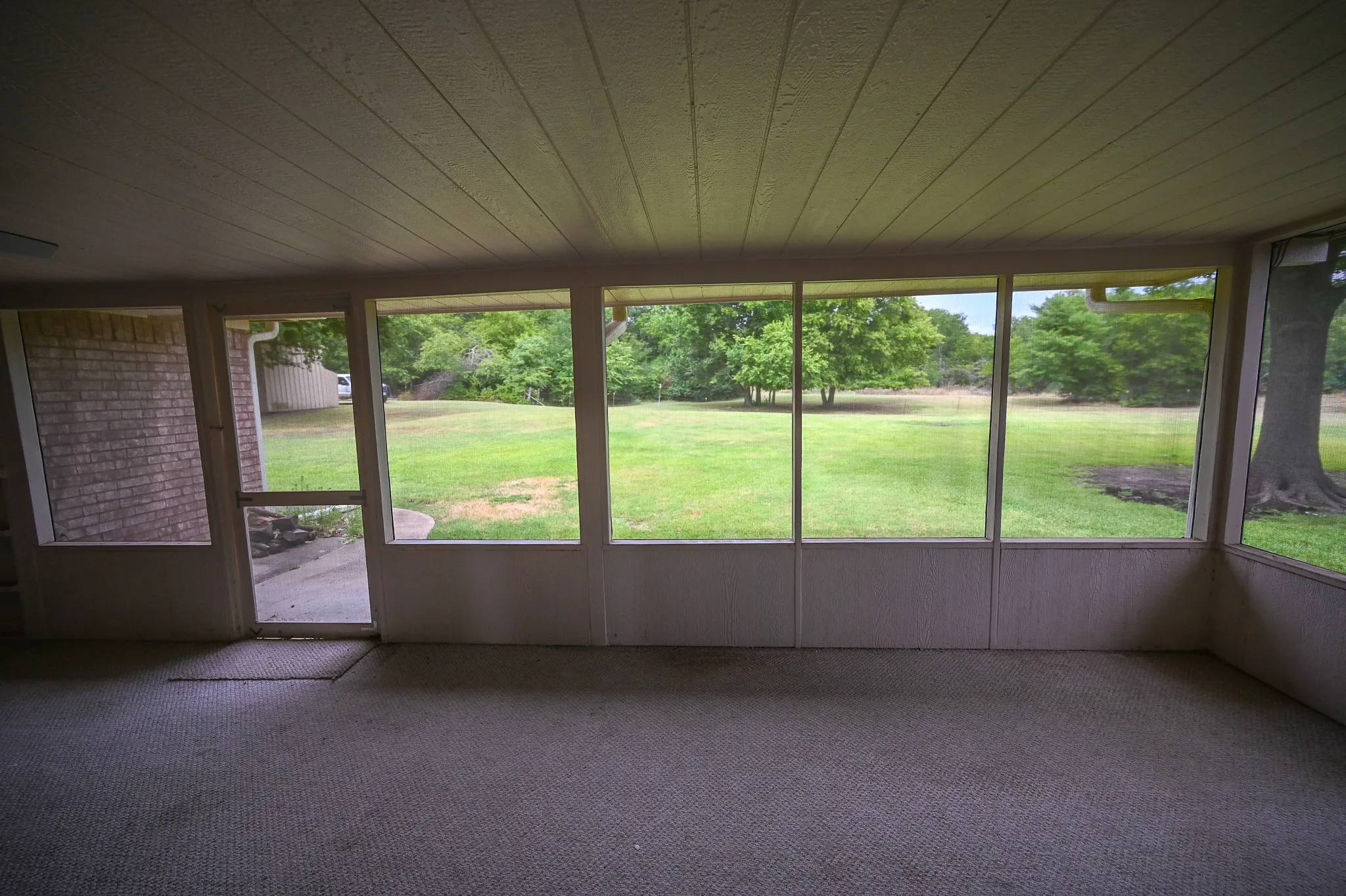 Single Family Residence For Rent in Wise County , 2951 N Trinity Street, Decatur, Texas 76234, 3 Bedroom, 2 Bathroom, 2 Garage spaces, 1,886 Sqft, built in 1995, mls#21335242, Real Estate Agent in Decatur, Homes For Rent in Wise county, Homes For Rent in Decatur, Realtor in Decatur Texas, Real Estate Brokerage Independent Realty Texas, Luminita Cordes Realtor