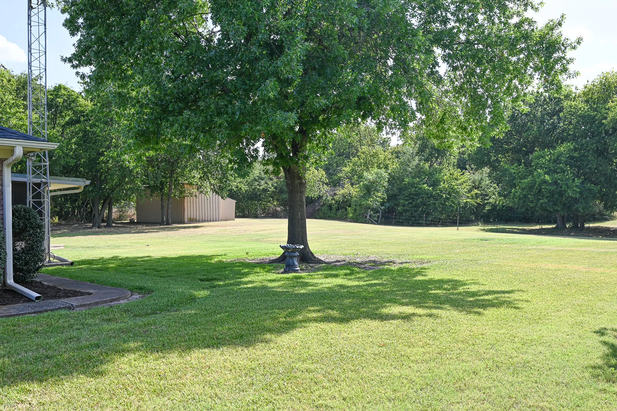 Single Family Residence For Rent in Wise County , 2951 N Trinity Street, Decatur, Texas 76234, 3 Bedroom, 2 Bathroom, 2 Garage spaces, 1,886 Sqft, built in 1995, mls#21335242, Real Estate Agent in Decatur, Homes For Rent in Wise county, Homes For Rent in Decatur, Realtor in Decatur Texas, Real Estate Brokerage Independent Realty Texas, Luminita Cordes Realtor