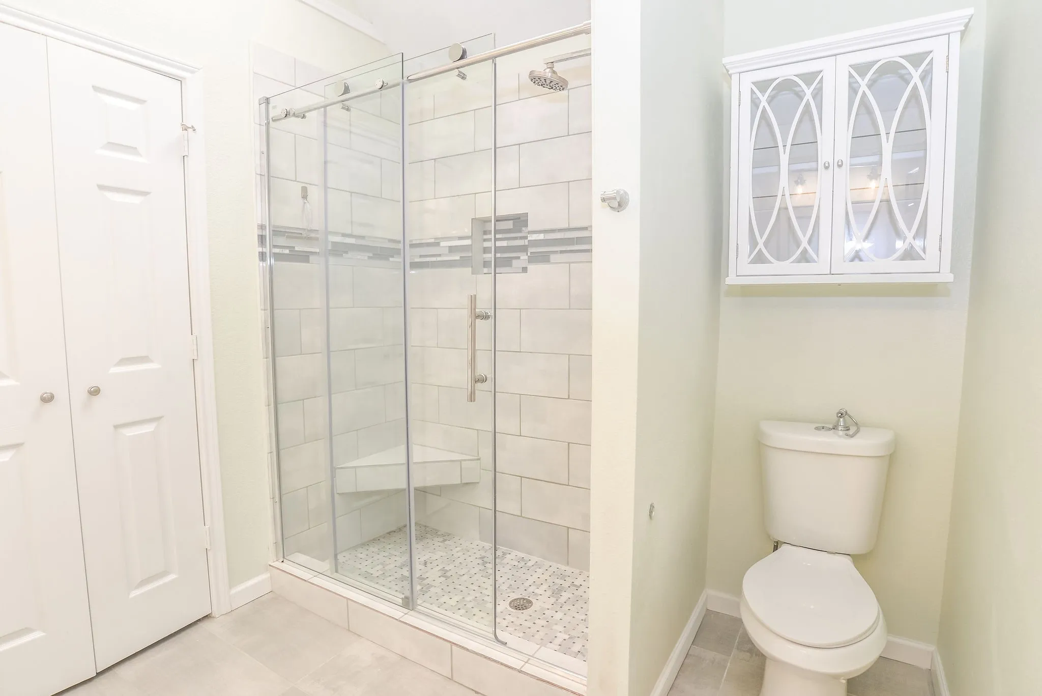 Single Family Residence For Rent in Denton County , 923 Kathryn Drive, Lewisville, Texas 75067, 3 Bedroom, 3 Bathroom, 2 Garage spaces, 1,453 Sqft, built in 1999, mls#21335288, Real Estate Agent in Lewisville, Homes For Rent in Denton county, Homes For Rent in Lewisville, Realtor in Lewisville Texas, Real Estate Brokerage Independent Realty Texas, Luminita Cordes Realtor