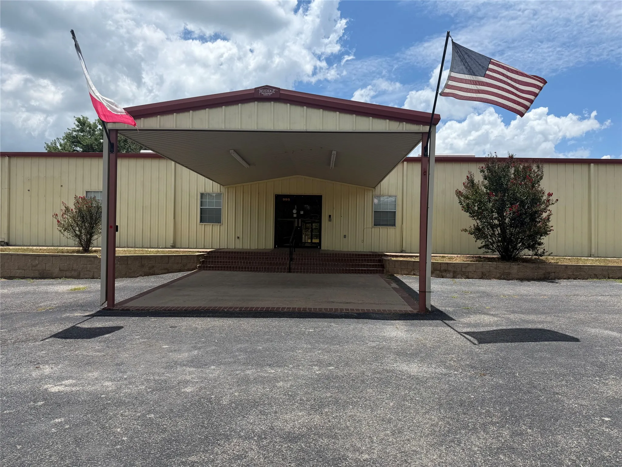 Business For Sale in Van Zandt County , 995 W State Highway 243, Canton, Texas 75103, 0, 0, Garage spaces, 0 Sqft, built in 2002, mls#21330305, Real Estate Agent in Canton, Homes For Sale in Van Zandt county, Homes For Sale in Canton, Realtor in Canton Texas, Real Estate Brokerage Independent Realty Texas, Luminita Cordes Realtor