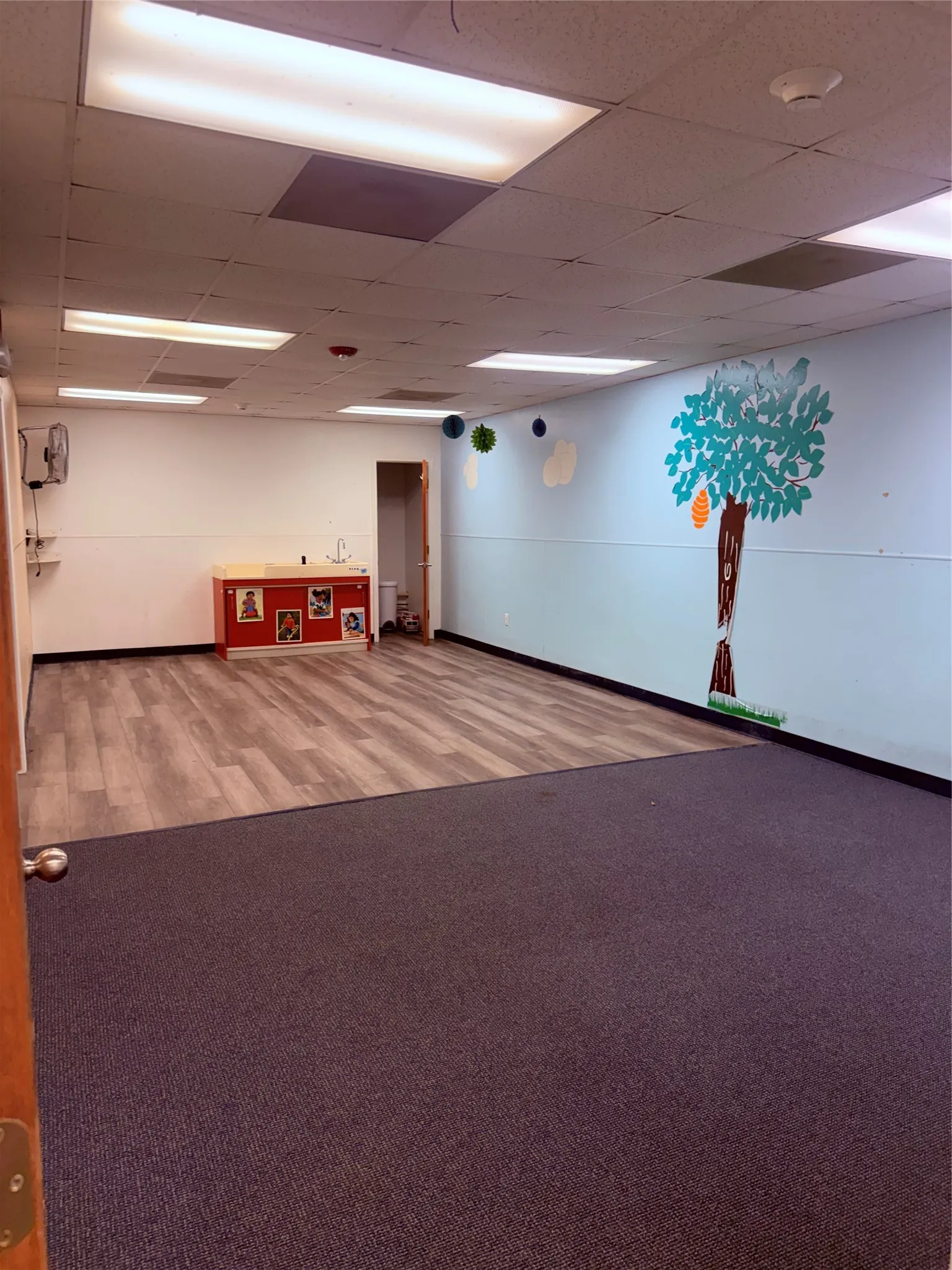 Business For Sale in Van Zandt County , 995 W State Highway 243, Canton, Texas 75103, 0, 0, Garage spaces, 0 Sqft, built in 2002, mls#21330305, Real Estate Agent in Canton, Homes For Sale in Van Zandt county, Homes For Sale in Canton, Realtor in Canton Texas, Real Estate Brokerage Independent Realty Texas, Luminita Cordes Realtor