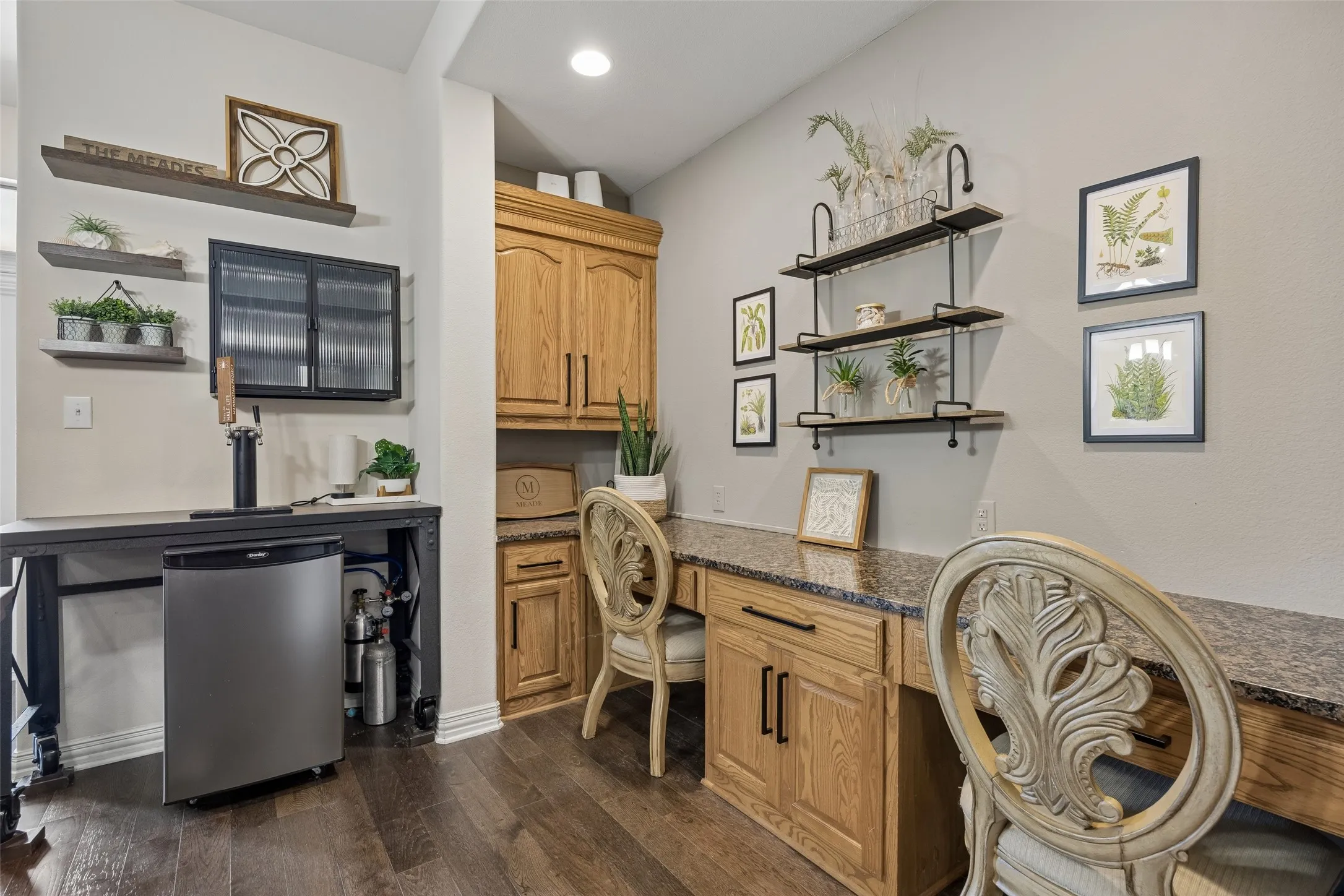 Single Family Residence For Sale in Denton County , 3193 Fayette Trail, Frisco, Texas 75034, 4 Bedroom, 3 Bathroom, 3 Garage spaces, 3,347 Sqft, built in 2006, mls#21320073, Real Estate Agent in Frisco, Homes For Sale in Denton county, Homes For Sale in Frisco, Realtor in Frisco Texas, Real Estate Brokerage Independent Realty Texas, Luminita Cordes Realtor
