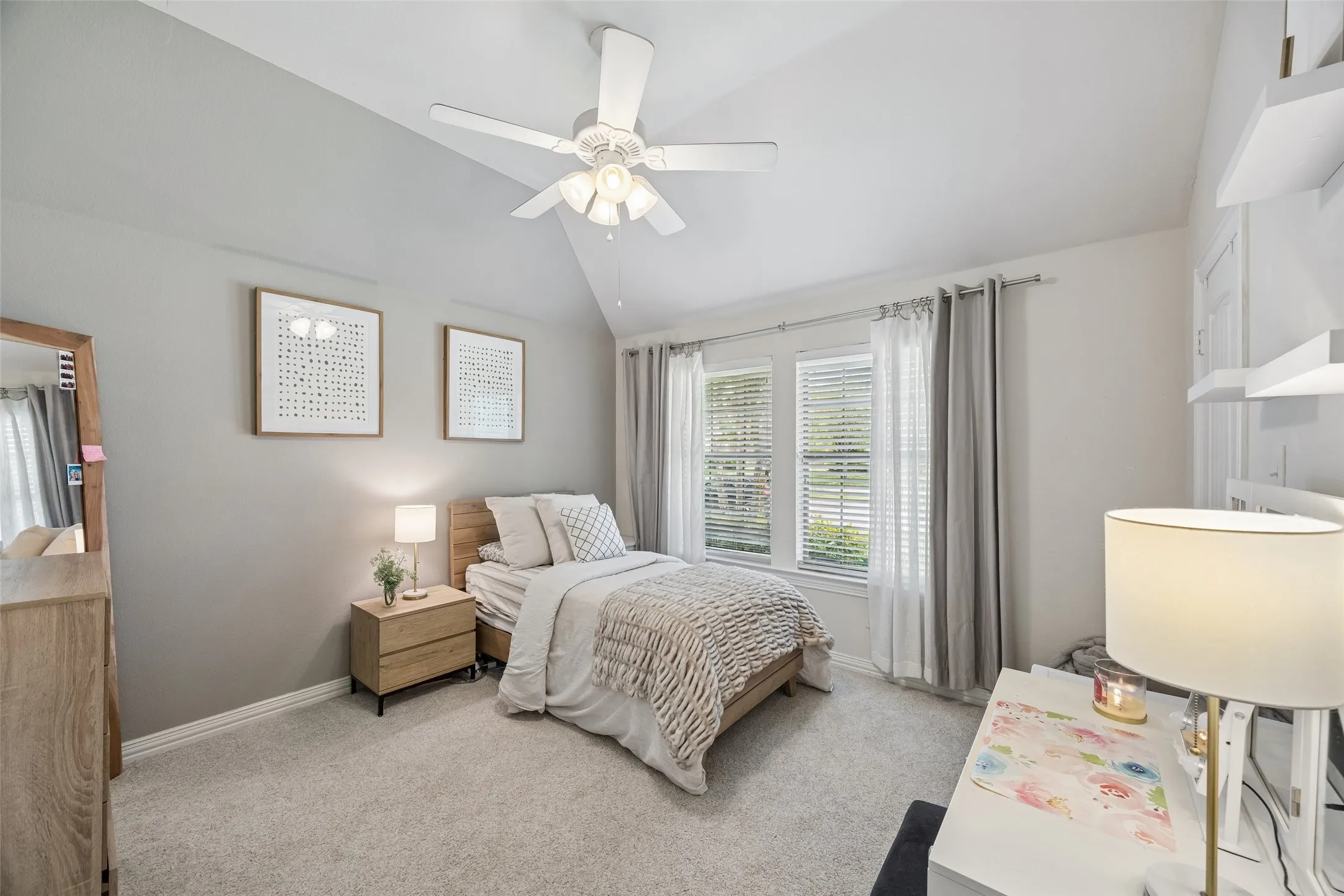 Single Family Residence For Sale in Denton County , 3193 Fayette Trail, Frisco, Texas 75034, 4 Bedroom, 3 Bathroom, 3 Garage spaces, 3,347 Sqft, built in 2006, mls#21320073, Real Estate Agent in Frisco, Homes For Sale in Denton county, Homes For Sale in Frisco, Realtor in Frisco Texas, Real Estate Brokerage Independent Realty Texas, Luminita Cordes Realtor