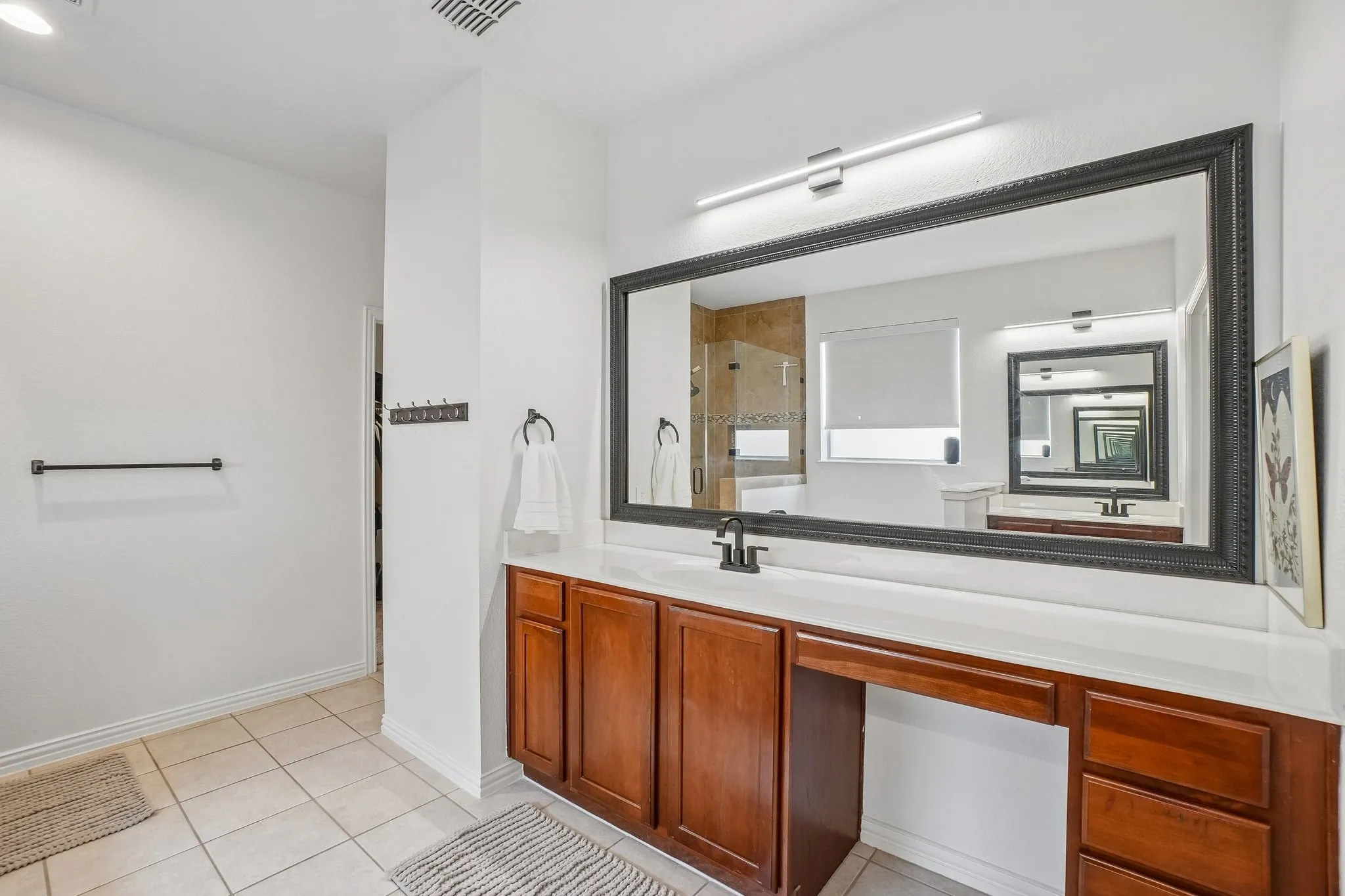 Single Family Residence For Sale in Rockwall County , 1380 Southern Pines Drive, Rockwall, Texas 75087, 5 Bedroom, 4 Bathroom, 3 Garage spaces, 4,482 Sqft, built in 2005, mls#21334681, Real Estate Agent in Rockwall, Homes For Sale in Rockwall county, Homes For Sale in Rockwall, Realtor in Rockwall Texas, Real Estate Brokerage Independent Realty Texas, Luminita Cordes Realtor