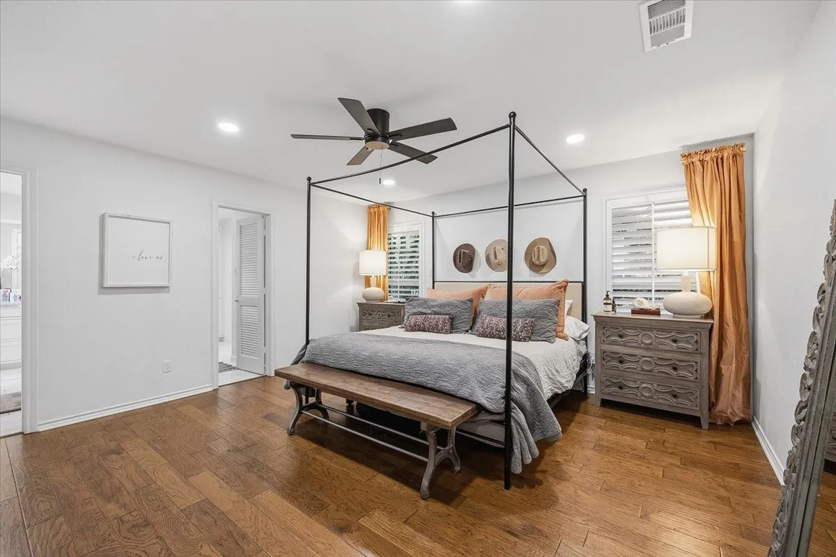 Single Family Residence For Sale in Tarrant County , 4133 Inwood Road, Fort Worth, Texas 76109, 5 Bedroom, 4 Bathroom, 2 Garage spaces, 3,478 Sqft, built in 1977, mls#21335256, Real Estate Agent in Fort Worth, Homes For Sale in Tarrant county, Homes For Sale in Fort Worth, Realtor in Fort Worth Texas, Real Estate Brokerage Independent Realty Texas, Luminita Cordes Realtor