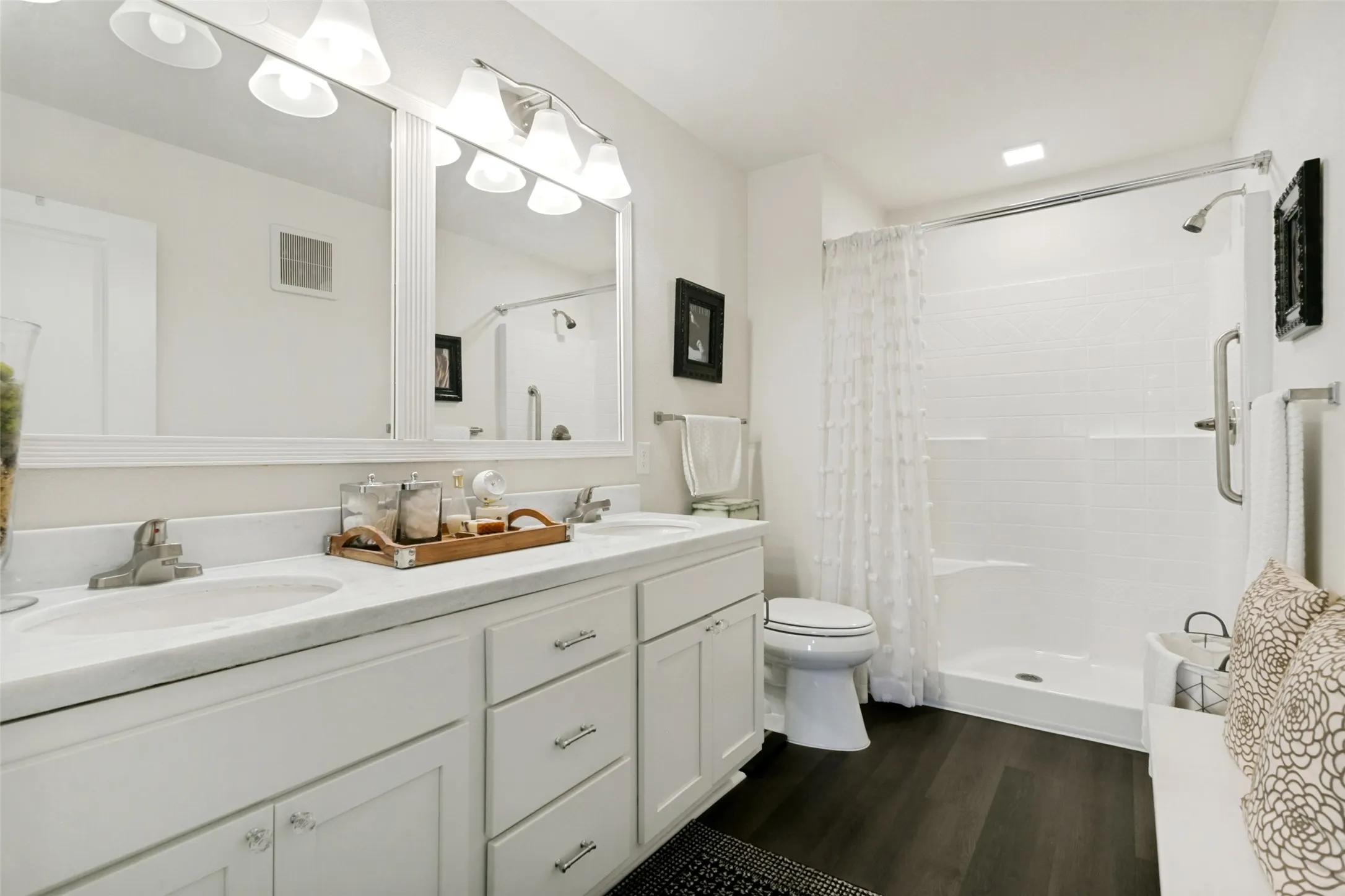 Condominium For Sale in Tarrant County , 8381 Davis Boulevard 202, North Richland Hills, Texas 76182, 1 Bedroom, 2 Bathrooms, 1 Garage spaces, 1,233 Sqft, built in 2023, Price $169,900, mls#21332124, Real Estate Agent in North Richland Hills, Homes For Sale in Tarrant county, Homes For Sale in North Richland Hills, Realtor in North Richland Hills Texas, Real Estate Brokerage Independent Realty Texas, Luminita Cordes Realtor