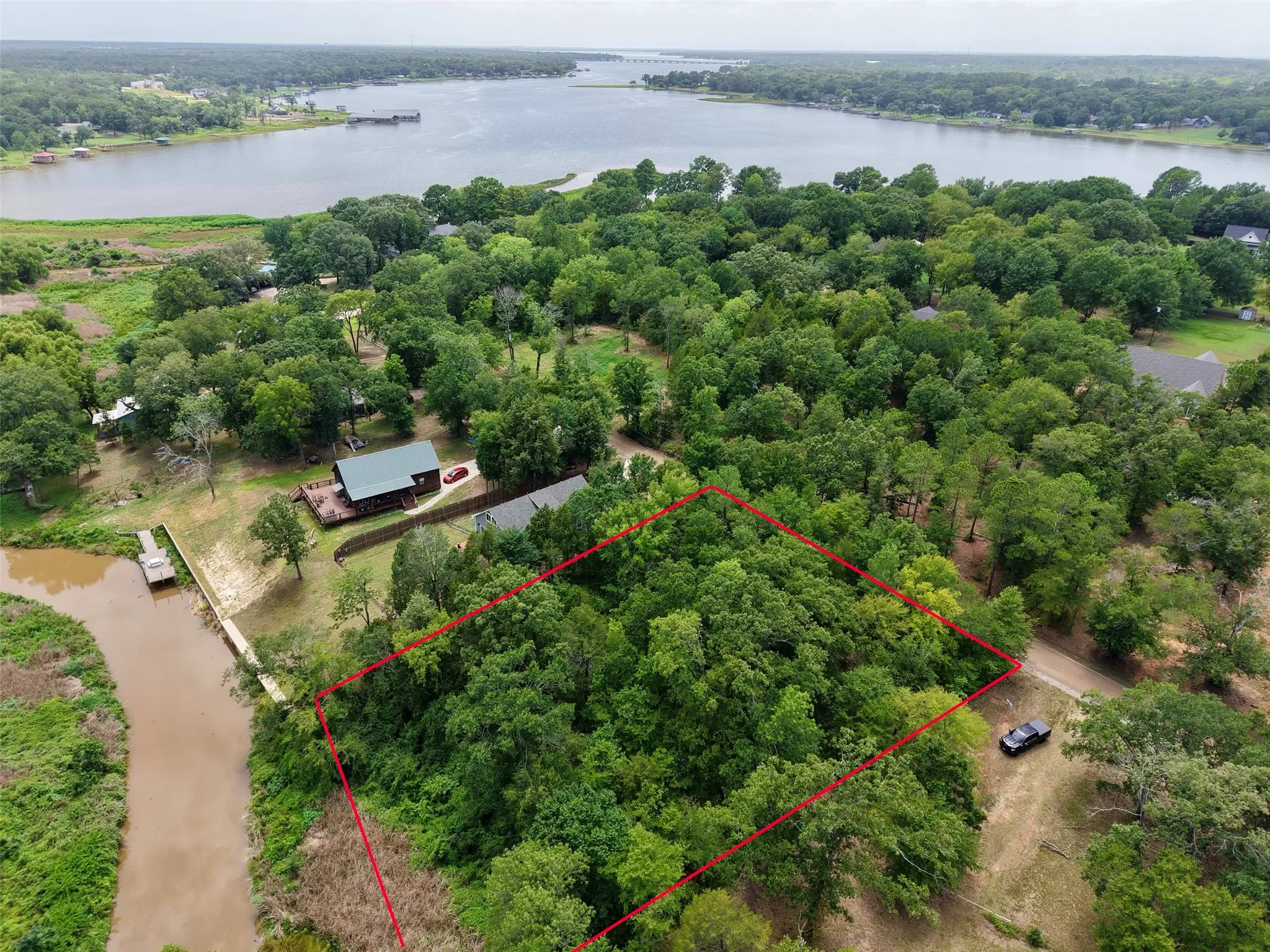 Unimproved Land For Sale in Henderson County , 180 Vista Drive, Eustace, Texas 75124, 0, 0, Garage spaces, 0 Sqft, built in 0, Price $49,900, mls#21335321, Real Estate Agent in Eustace, Homes For Sale in Henderson county, Homes For Sale in Eustace, Realtor in Eustace Texas, Real Estate Brokerage Independent Realty Texas, Luminita Cordes Realtor