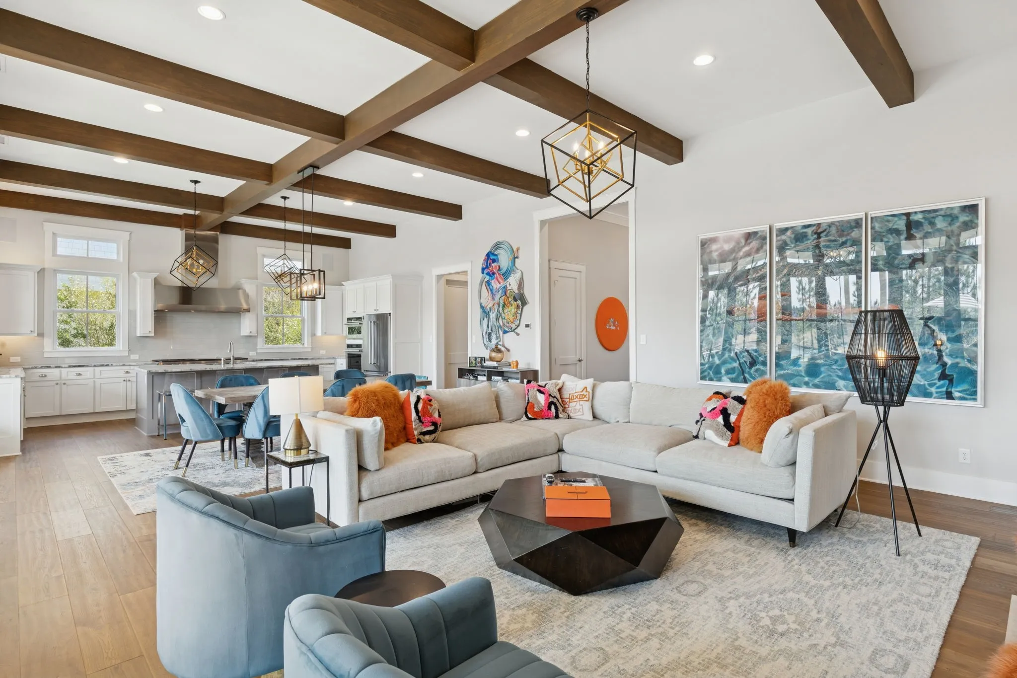 Single Family Residence For Sale in Henderson County , 12735 Sea Island Drive, Malakoff, Texas 75148, 5 Bedroom, 6 Bathroom, 3 Garage spaces, 4,517 Sqft, built in 2018, mls#21335328, Real Estate Agent in Malakoff, Homes For Sale in Henderson county, Homes For Sale in Malakoff, Realtor in Malakoff Texas, Real Estate Brokerage Independent Realty Texas, Luminita Cordes Realtor