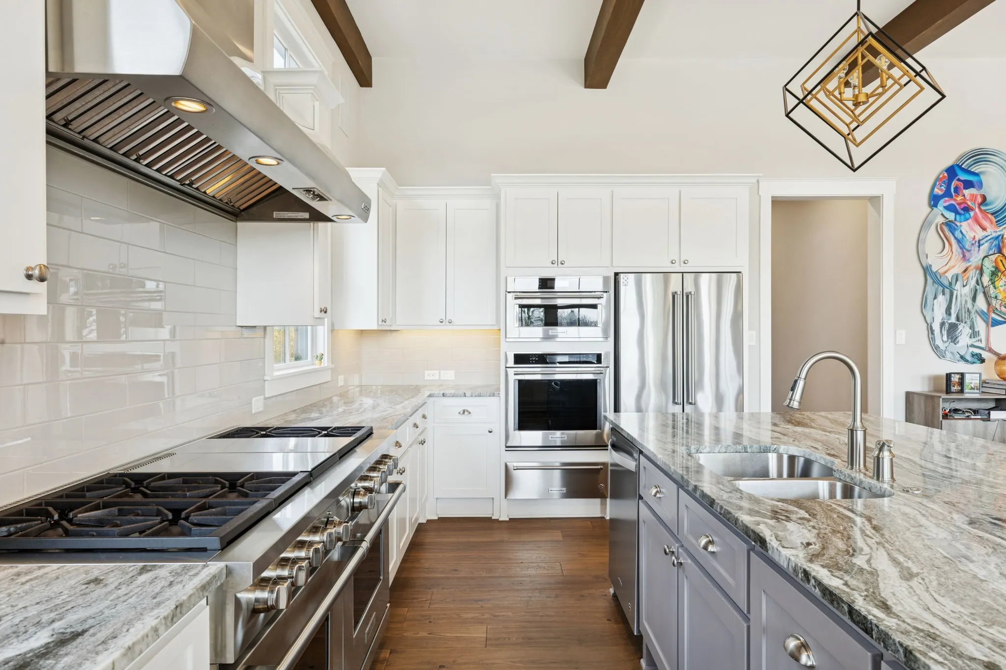 Single Family Residence For Sale in Henderson County , 12735 Sea Island Drive, Malakoff, Texas 75148, 5 Bedroom, 6 Bathroom, 3 Garage spaces, 4,517 Sqft, built in 2018, mls#21335328, Real Estate Agent in Malakoff, Homes For Sale in Henderson county, Homes For Sale in Malakoff, Realtor in Malakoff Texas, Real Estate Brokerage Independent Realty Texas, Luminita Cordes Realtor