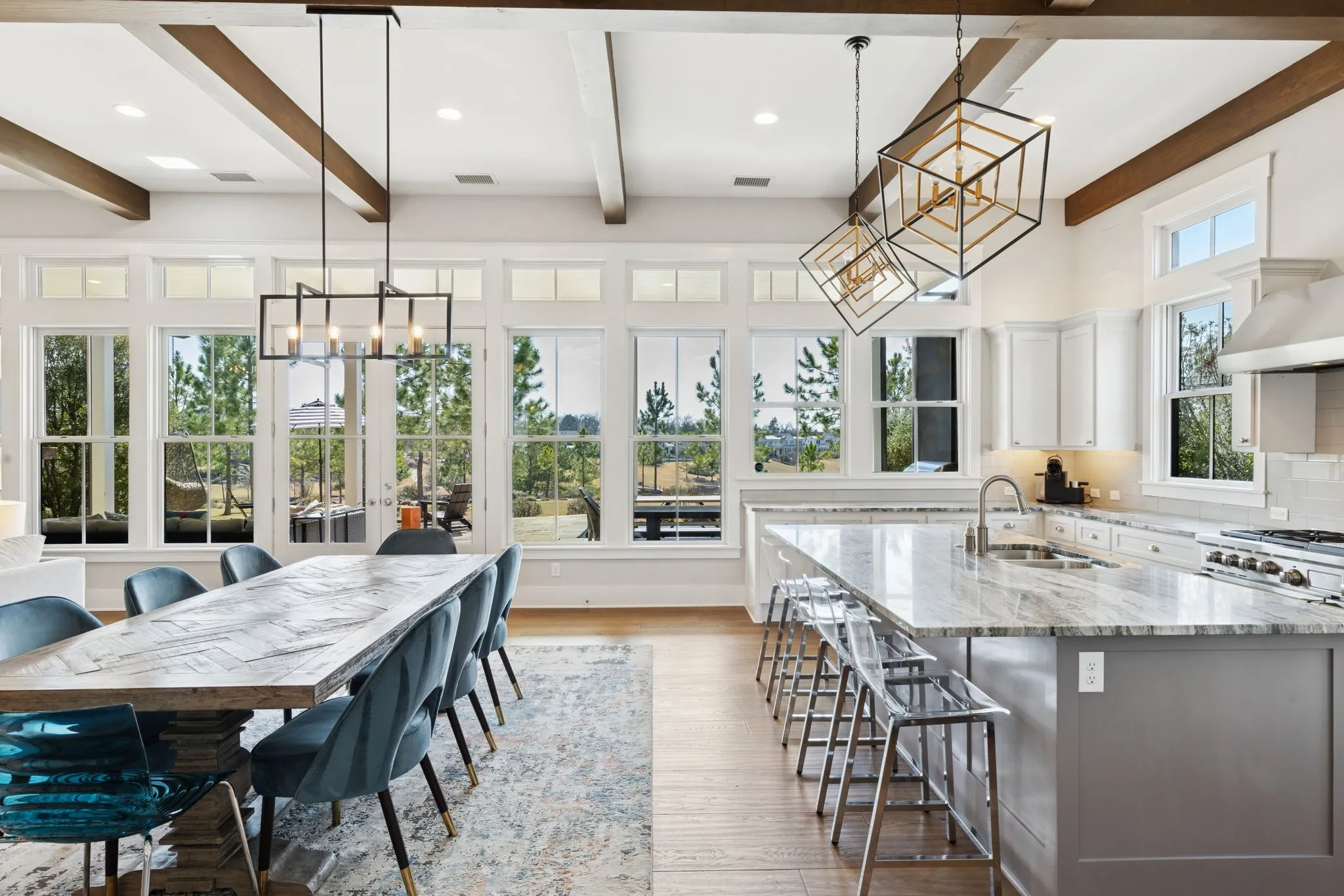 Single Family Residence For Sale in Henderson County , 12735 Sea Island Drive, Malakoff, Texas 75148, 5 Bedroom, 6 Bathroom, 3 Garage spaces, 4,517 Sqft, built in 2018, mls#21335328, Real Estate Agent in Malakoff, Homes For Sale in Henderson county, Homes For Sale in Malakoff, Realtor in Malakoff Texas, Real Estate Brokerage Independent Realty Texas, Luminita Cordes Realtor