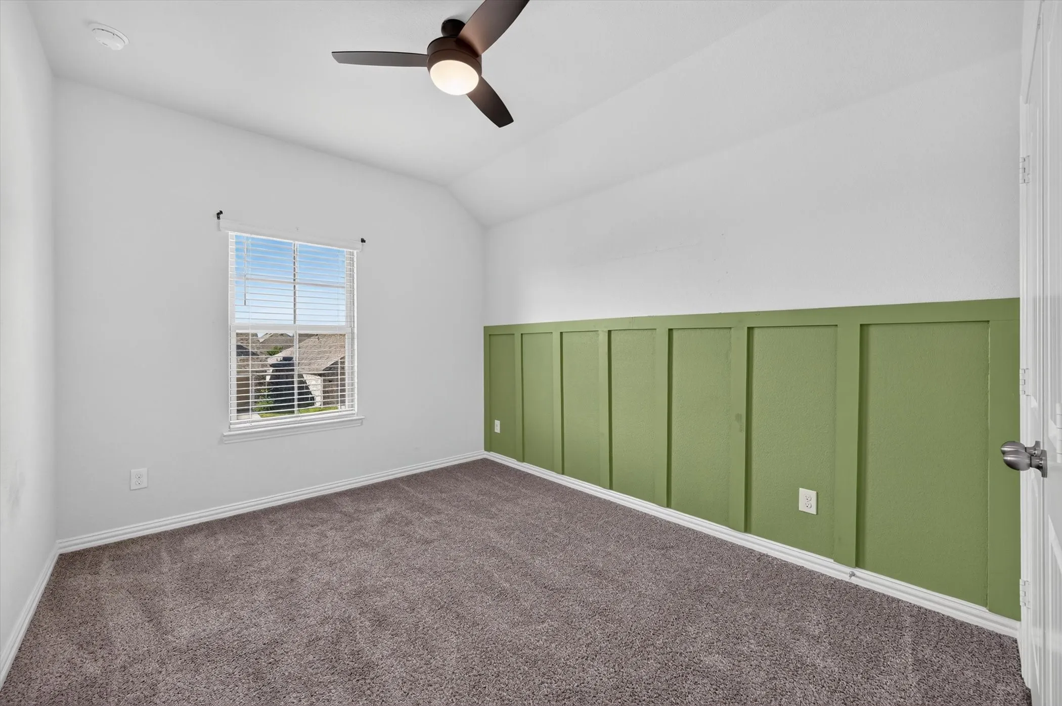 Single Family Residence For Rent in Denton County , 1909 Drover Creek Road, Aubrey, Texas 76227, 4 Bedroom, 4 Bathroom, 3 Garage spaces, 2,986 Sqft, built in 2019, mls#21335313, Real Estate Agent in Aubrey, Homes For Rent in Denton county, Homes For Rent in Aubrey, Realtor in Aubrey Texas, Real Estate Brokerage Independent Realty Texas, Luminita Cordes Realtor