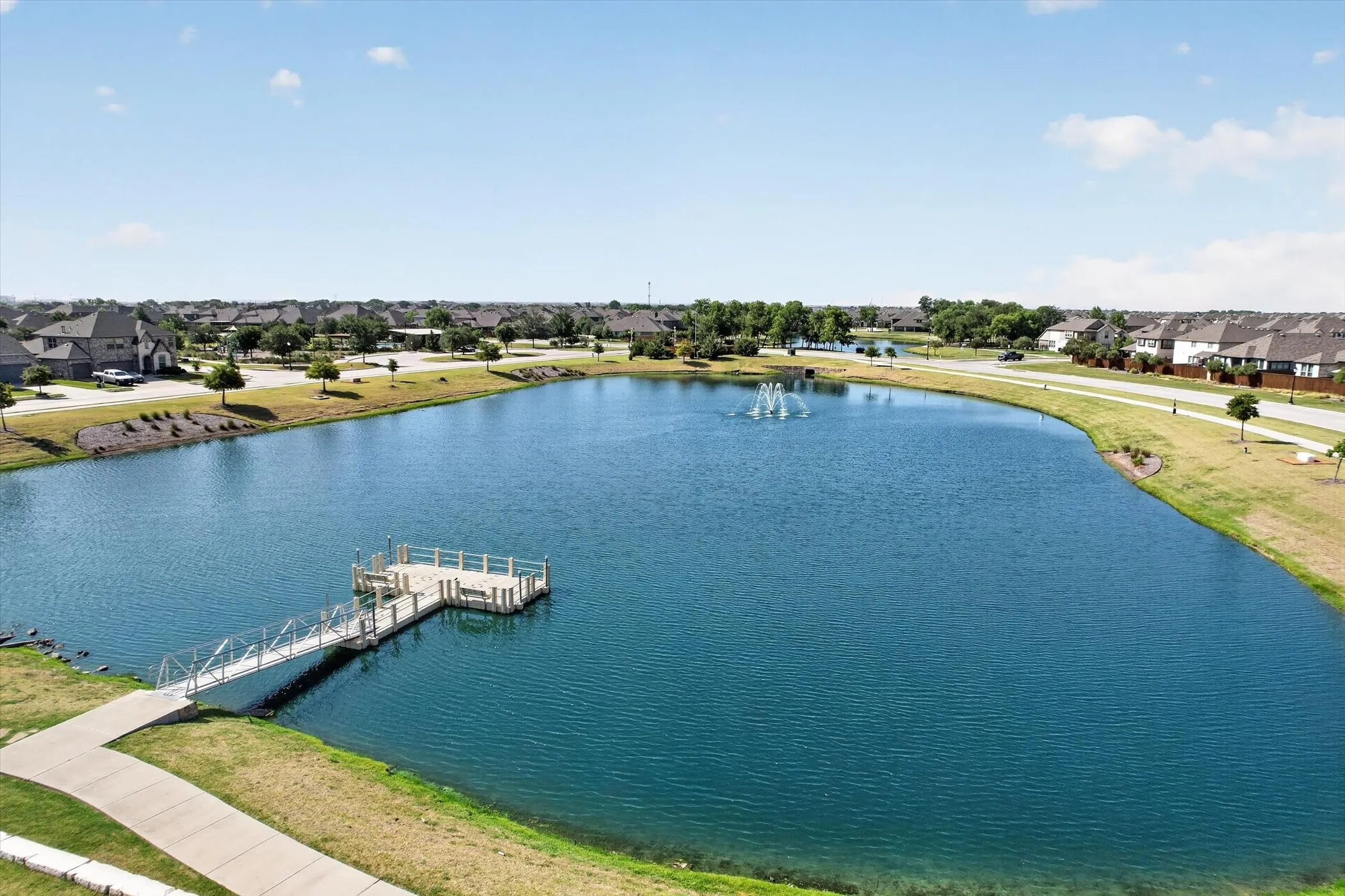 Single Family Residence For Rent in Denton County , 1909 Drover Creek Road, Aubrey, Texas 76227, 4 Bedroom, 4 Bathroom, 3 Garage spaces, 2,986 Sqft, built in 2019, mls#21335313, Real Estate Agent in Aubrey, Homes For Rent in Denton county, Homes For Rent in Aubrey, Realtor in Aubrey Texas, Real Estate Brokerage Independent Realty Texas, Luminita Cordes Realtor