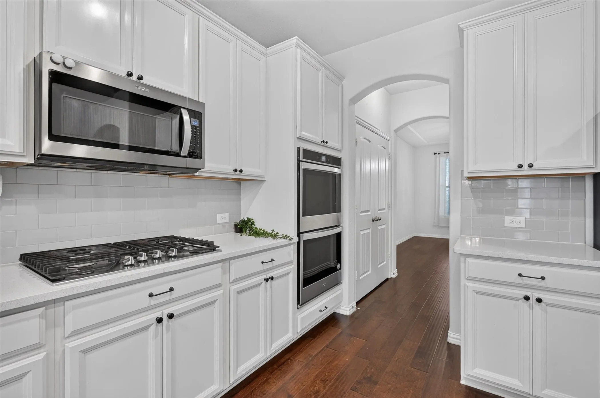 Single Family Residence For Rent in Denton County , 1909 Drover Creek Road, Aubrey, Texas 76227, 4 Bedroom, 4 Bathroom, 3 Garage spaces, 2,986 Sqft, built in 2019, mls#21335313, Real Estate Agent in Aubrey, Homes For Rent in Denton county, Homes For Rent in Aubrey, Realtor in Aubrey Texas, Real Estate Brokerage Independent Realty Texas, Luminita Cordes Realtor
