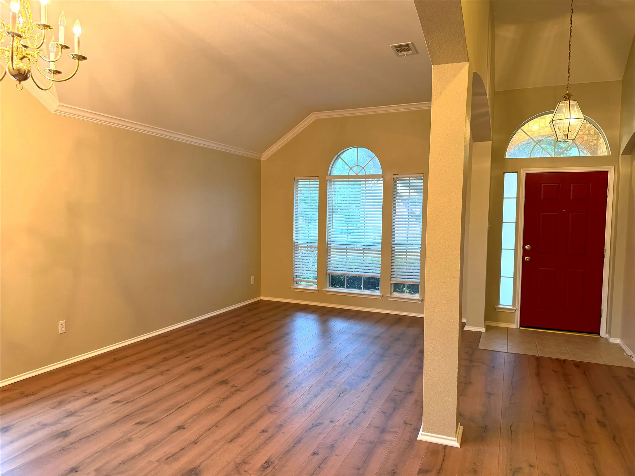 Single Family Residence For Rent in Denton County , 1630 Lagonda Lane, Frisco, Texas 75034, 4 Bedroom, 2 Bathroom, 2 Garage spaces, 2,522 Sqft, built in 2002, Price $2,750, mls#21332939, Real Estate Agent in Frisco, Homes For Rent in Denton county, Homes For Rent in Frisco, Realtor in Frisco Texas, Real Estate Brokerage Independent Realty Texas, Luminita Cordes Realtor