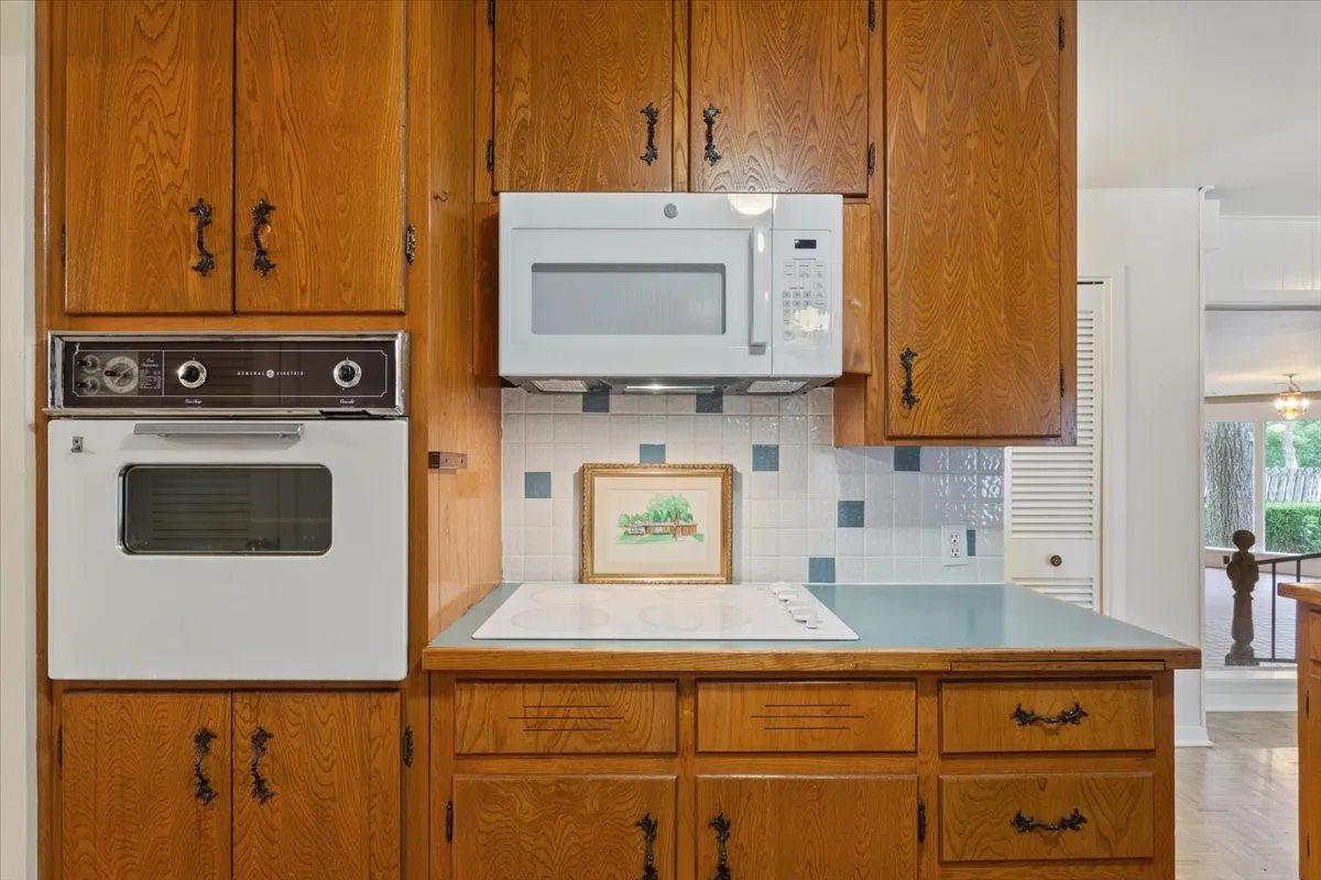 Kitchen appliances
