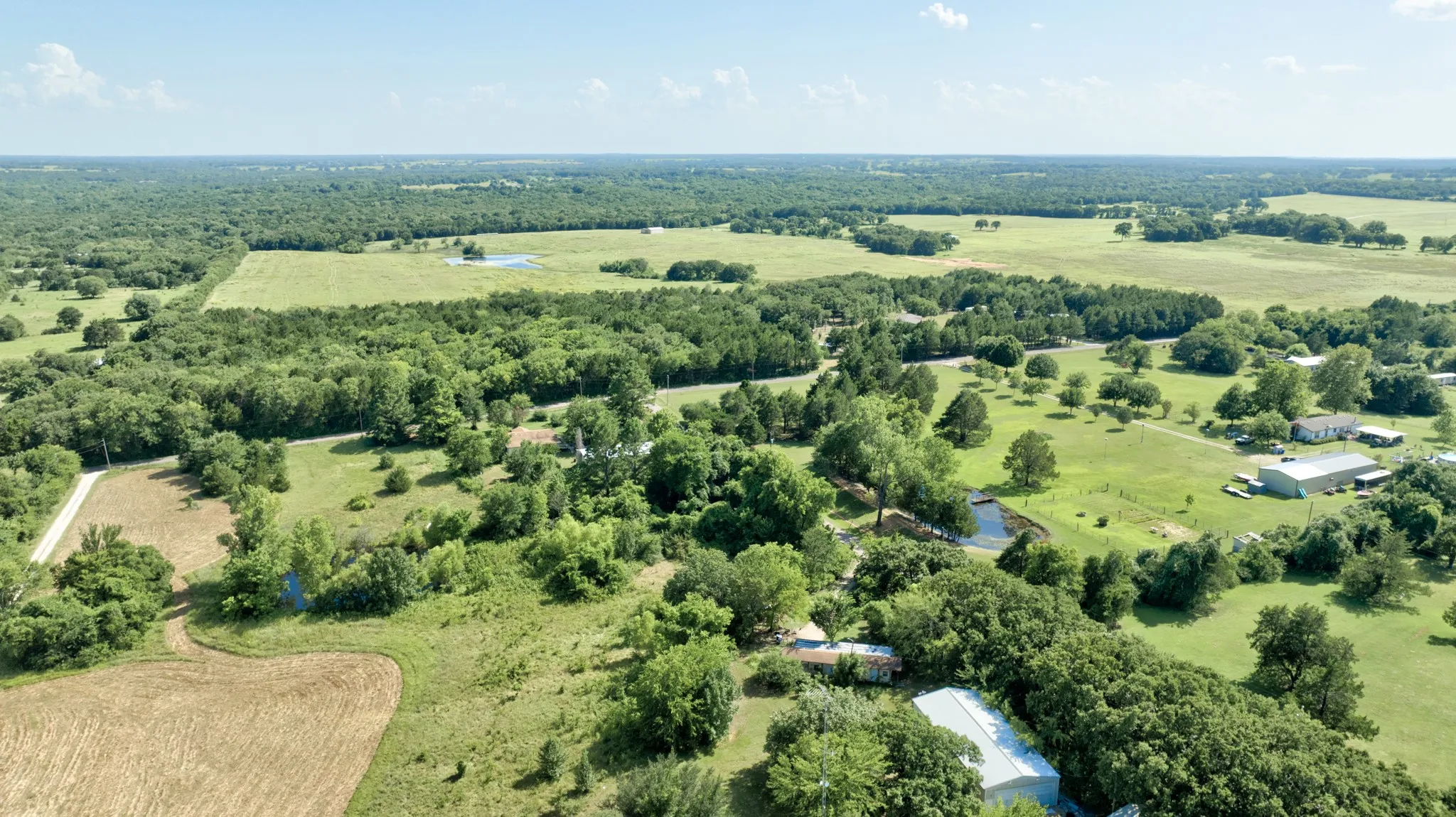 Improved Land For Sale in Grayson County , 86 Easy Street, Whitesboro, Texas 76273, 0, 0, Garage spaces, 0 Sqft, built in 1959, mls#21335350, Real Estate Agent in Whitesboro, Homes For Sale in Grayson county, Homes For Sale in Whitesboro, Realtor in Whitesboro Texas, Real Estate Brokerage Independent Realty Texas, Luminita Cordes Realtor