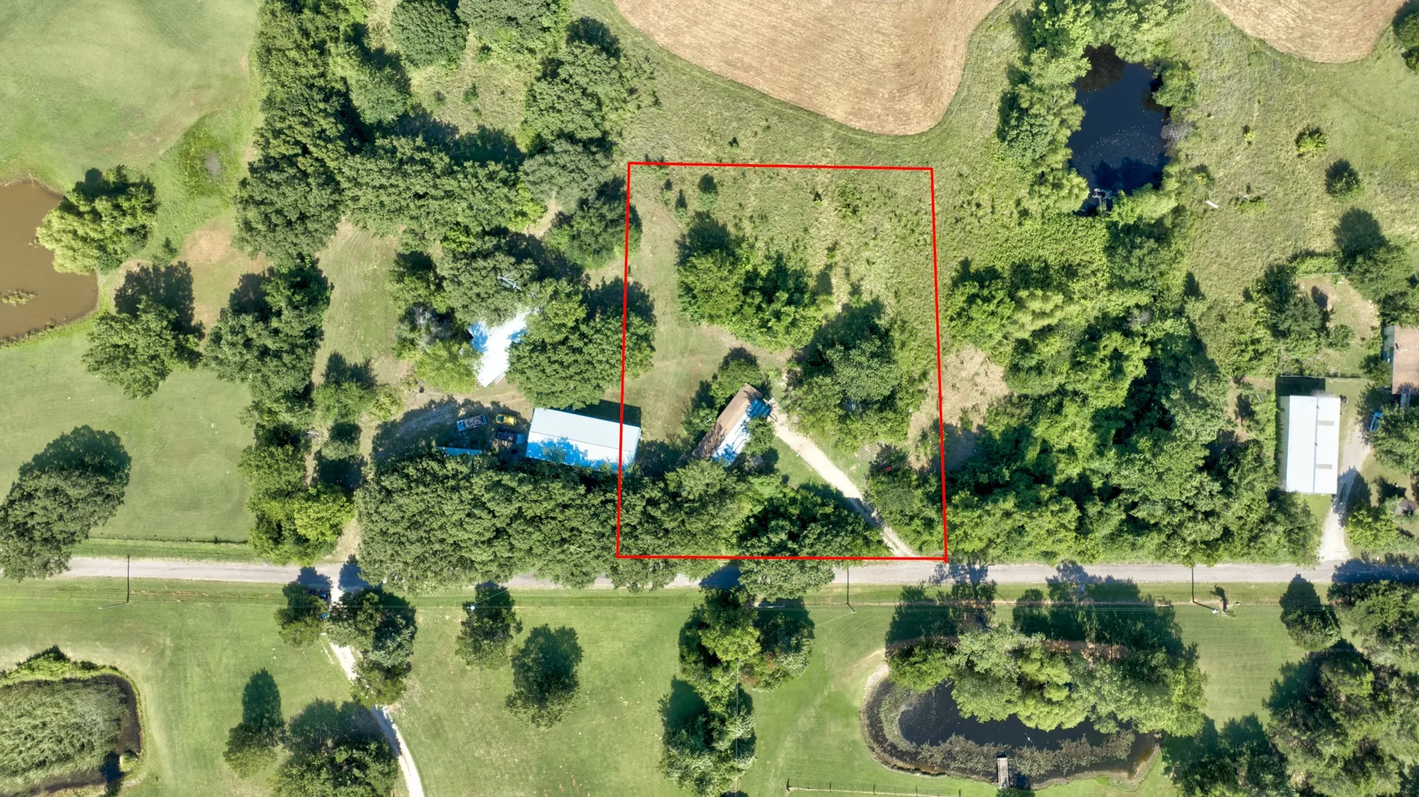 Improved Land For Sale in Grayson County , 86 Easy Street, Whitesboro, Texas 76273, 0, 0, Garage spaces, 0 Sqft, built in 1959, mls#21335350, Real Estate Agent in Whitesboro, Homes For Sale in Grayson county, Homes For Sale in Whitesboro, Realtor in Whitesboro Texas, Real Estate Brokerage Independent Realty Texas, Luminita Cordes Realtor