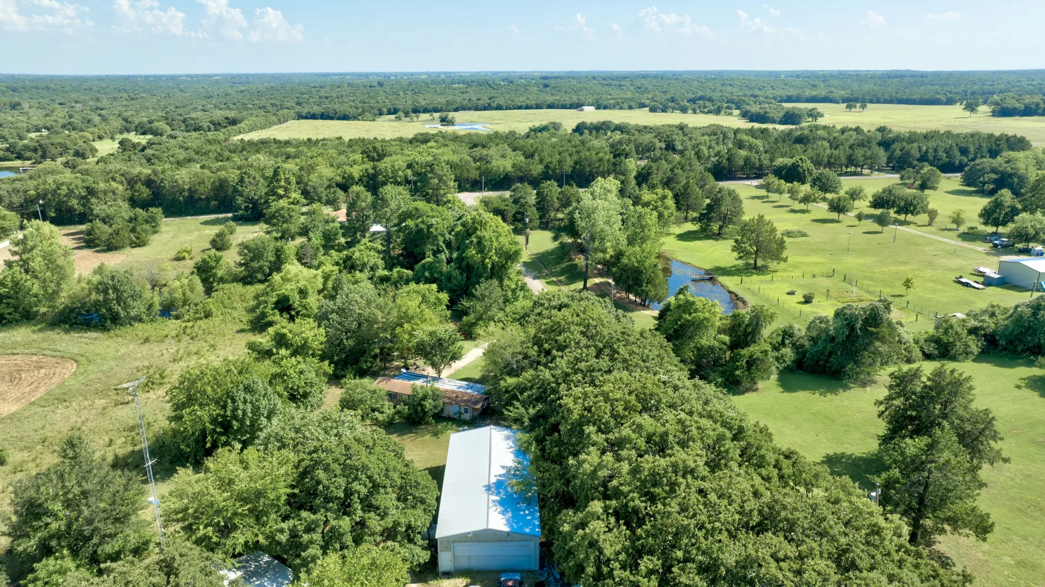 Improved Land For Sale in Grayson County , 86 Easy Street, Whitesboro, Texas 76273, 0, 0, Garage spaces, 0 Sqft, built in 1959, mls#21335350, Real Estate Agent in Whitesboro, Homes For Sale in Grayson county, Homes For Sale in Whitesboro, Realtor in Whitesboro Texas, Real Estate Brokerage Independent Realty Texas, Luminita Cordes Realtor