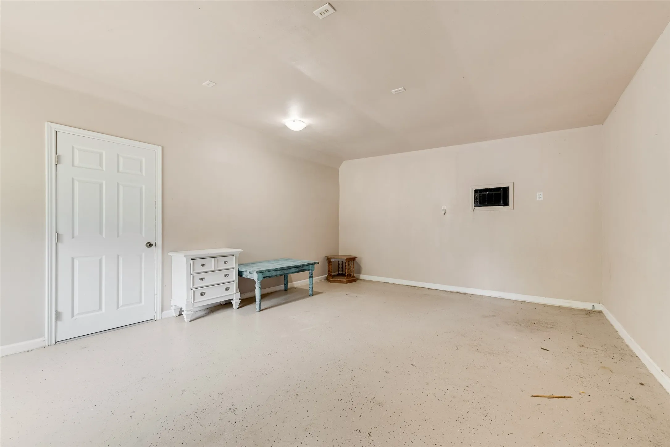 Office area in detached garage with wall A/C