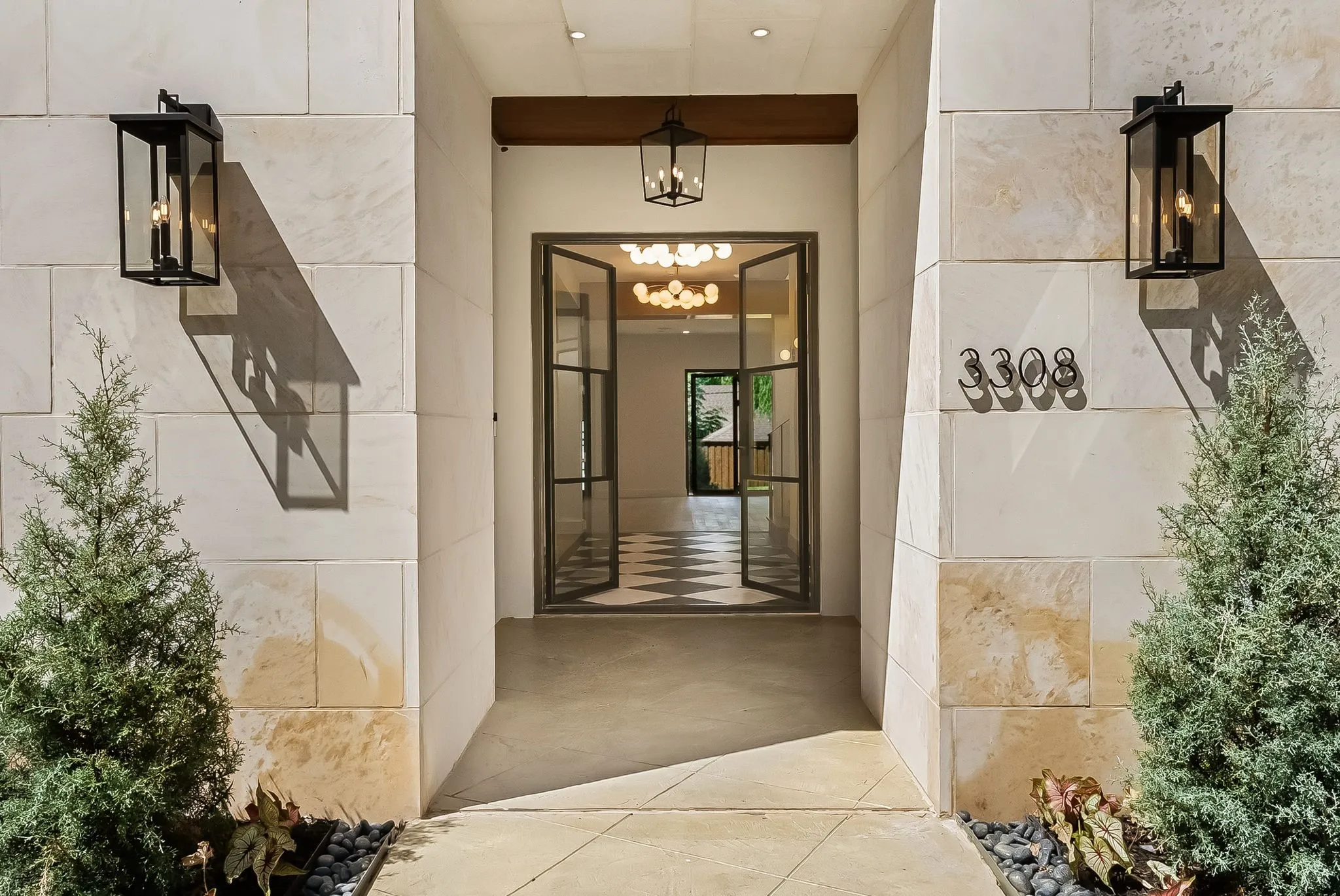 Single Family Residence For Sale in Dallas County , 3308 Rosedale Avenue, University Park, Texas 75205, 4 Bedroom, 5 Bathroom, 2 Garage spaces, 5,260 Sqft, built in 2013, mls#21332626, Real Estate Agent in University Park, Homes For Sale in Dallas county, Homes For Sale in University Park, Realtor in University Park Texas, Real Estate Brokerage Independent Realty Texas, Luminita Cordes Realtor
