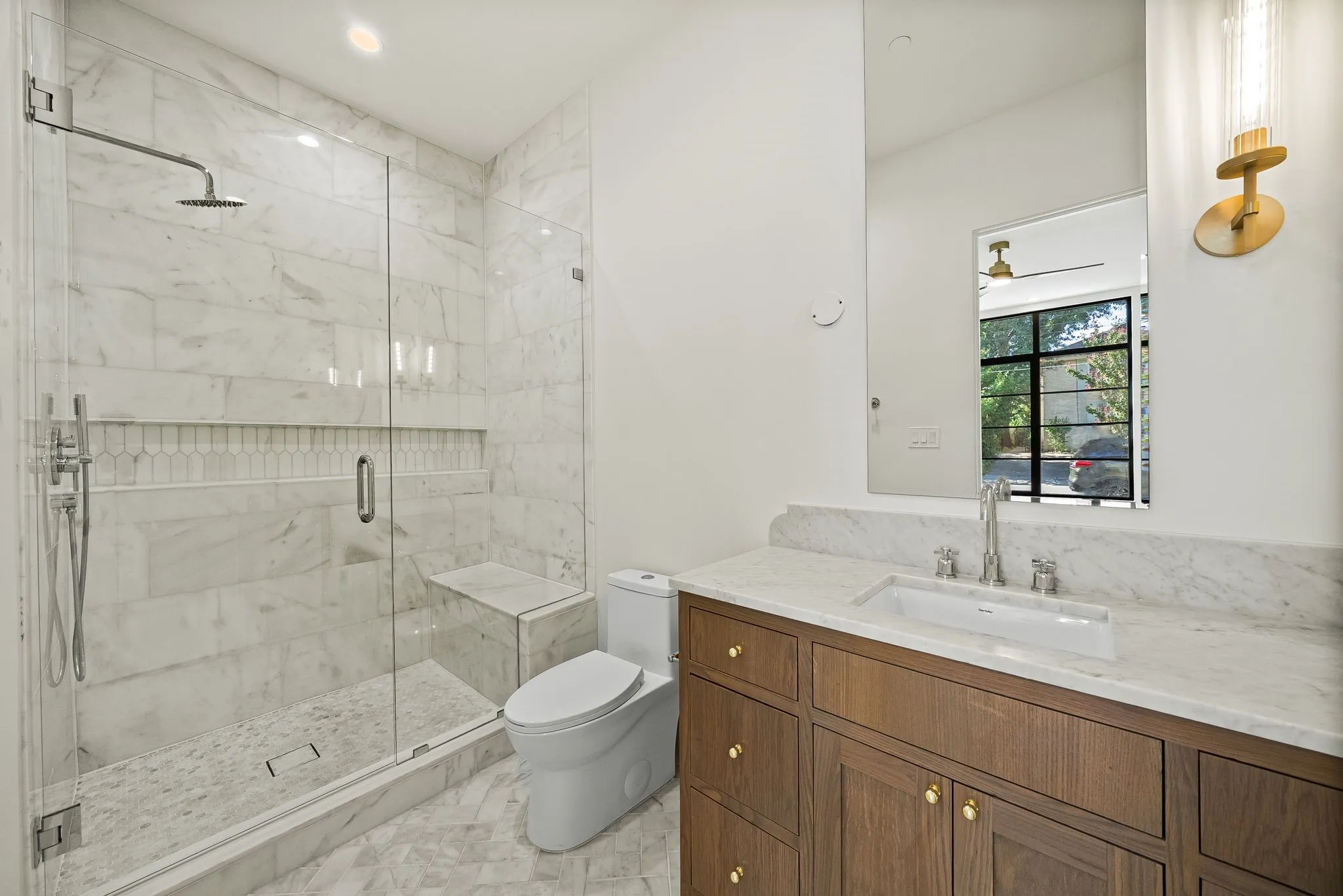 Single Family Residence For Sale in Dallas County , 3308 Rosedale Avenue, University Park, Texas 75205, 4 Bedroom, 5 Bathroom, 2 Garage spaces, 5,260 Sqft, built in 2013, mls#21332626, Real Estate Agent in University Park, Homes For Sale in Dallas county, Homes For Sale in University Park, Realtor in University Park Texas, Real Estate Brokerage Independent Realty Texas, Luminita Cordes Realtor