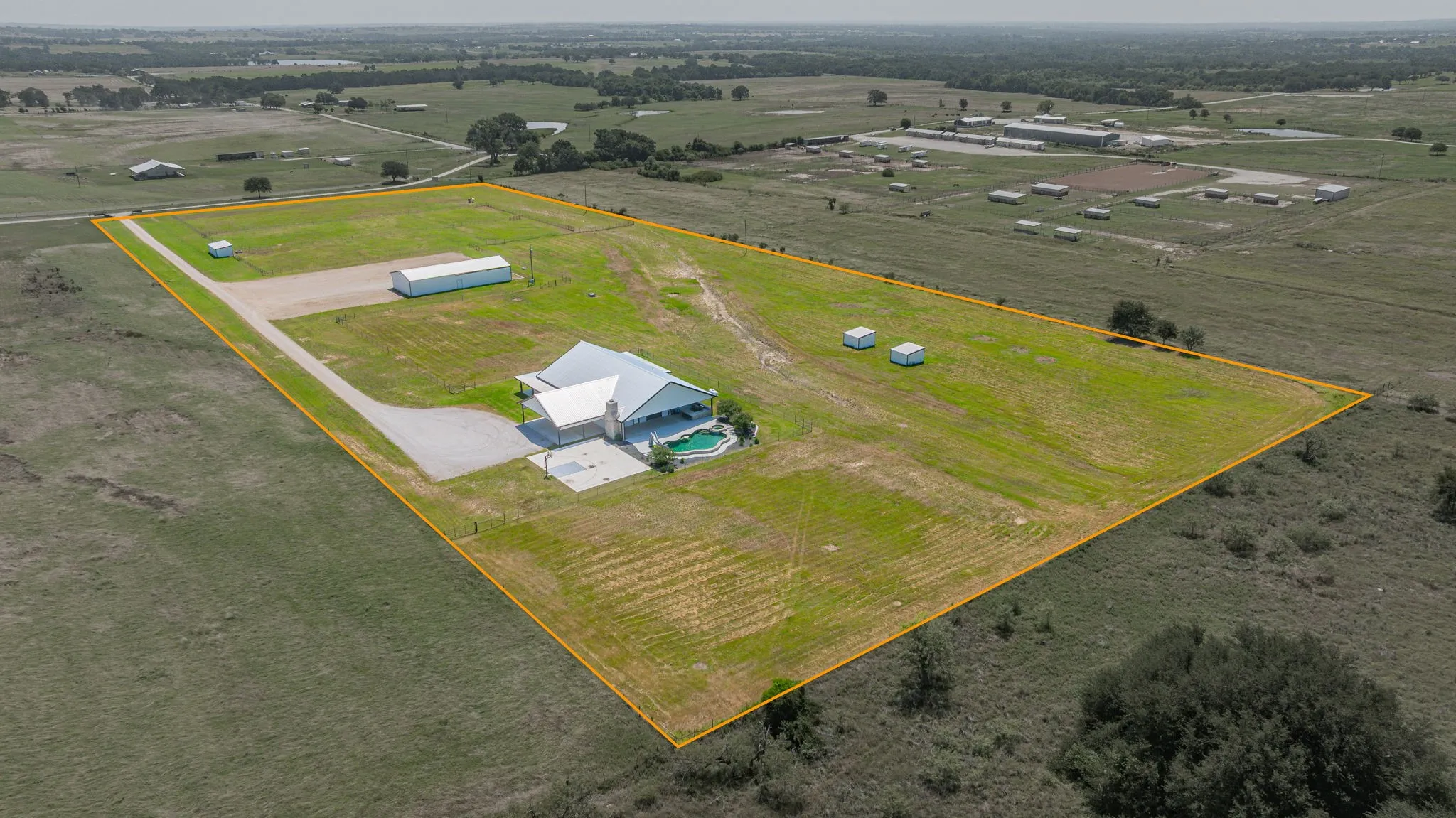 Farm For Sale in Erath County , 385 Private Road 1733, Stephenville, Texas 76401, 4 Bedroom, 4 Bathroom, Garage spaces, 4,161 Sqft, built in 2023, mls#21329412, Real Estate Agent in Stephenville, Homes For Sale in Erath county, Homes For Sale in Stephenville, Realtor in Stephenville Texas, Real Estate Brokerage Independent Realty Texas, Luminita Cordes Realtor
