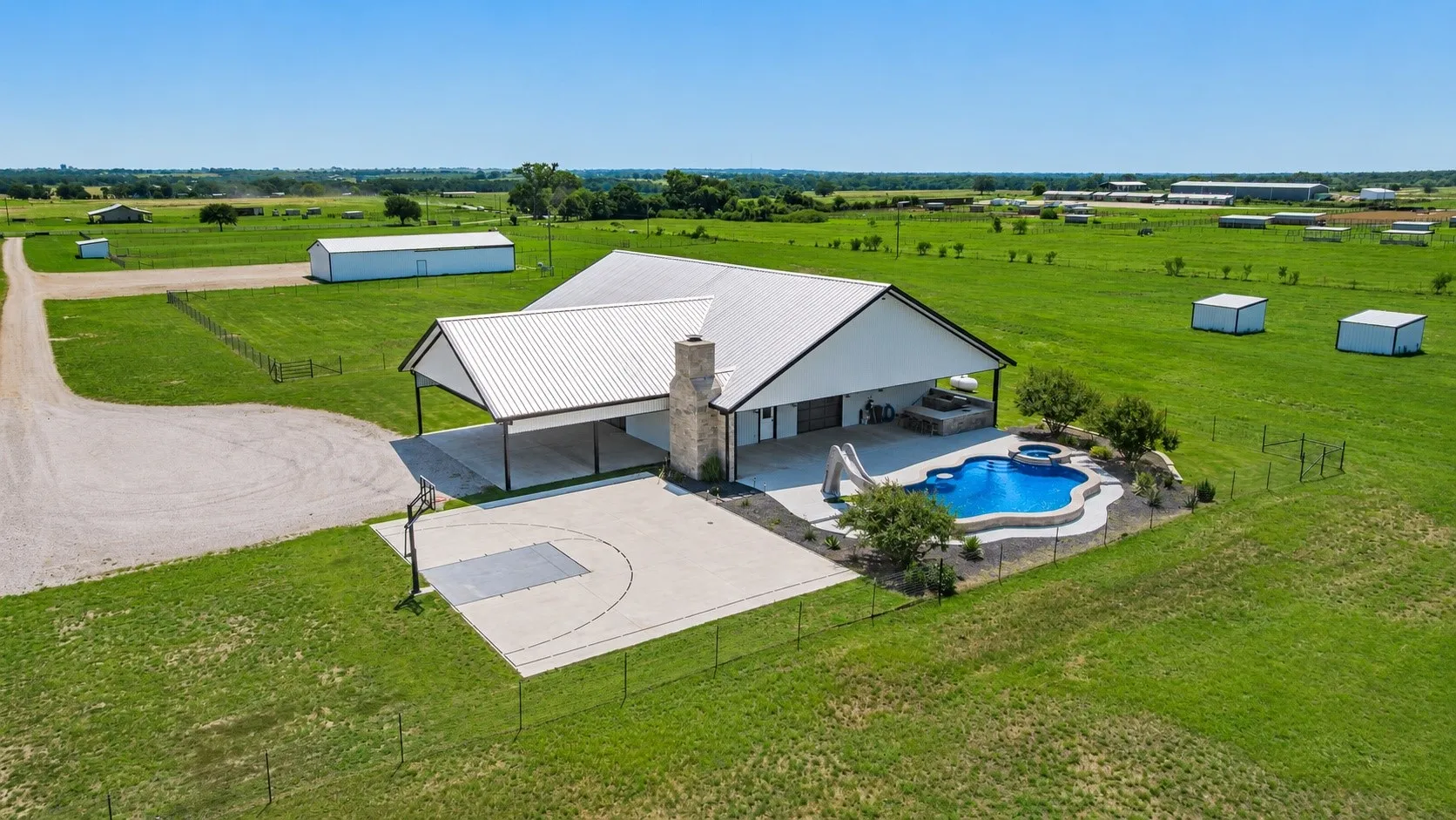 Farm For Sale in Erath County , 385 Private Road 1733, Stephenville, Texas 76401, 4 Bedroom, 4 Bathroom, Garage spaces, 4,161 Sqft, built in 2023, mls#21329412, Real Estate Agent in Stephenville, Homes For Sale in Erath county, Homes For Sale in Stephenville, Realtor in Stephenville Texas, Real Estate Brokerage Independent Realty Texas, Luminita Cordes Realtor